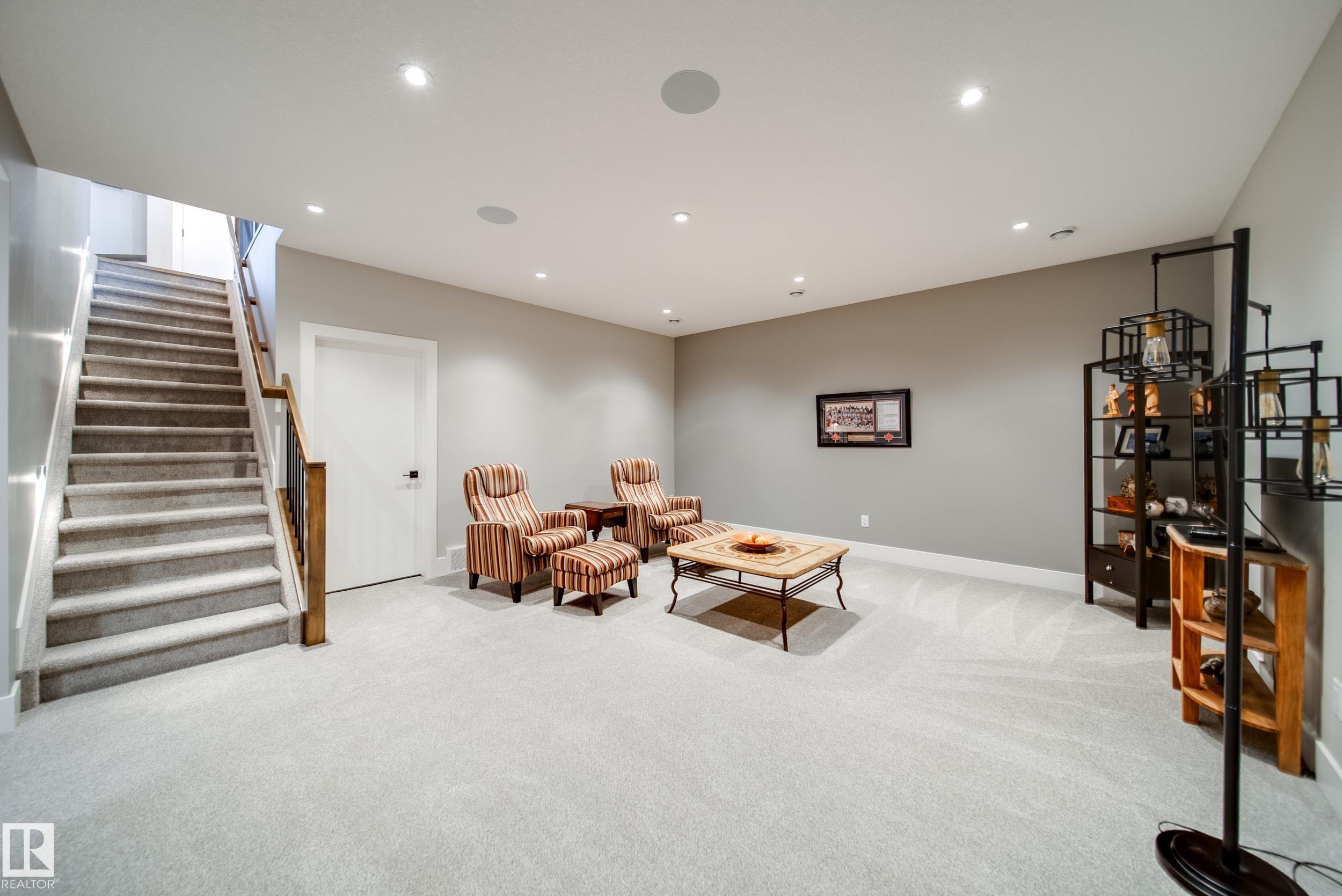 4605 KNIGHT PT SW