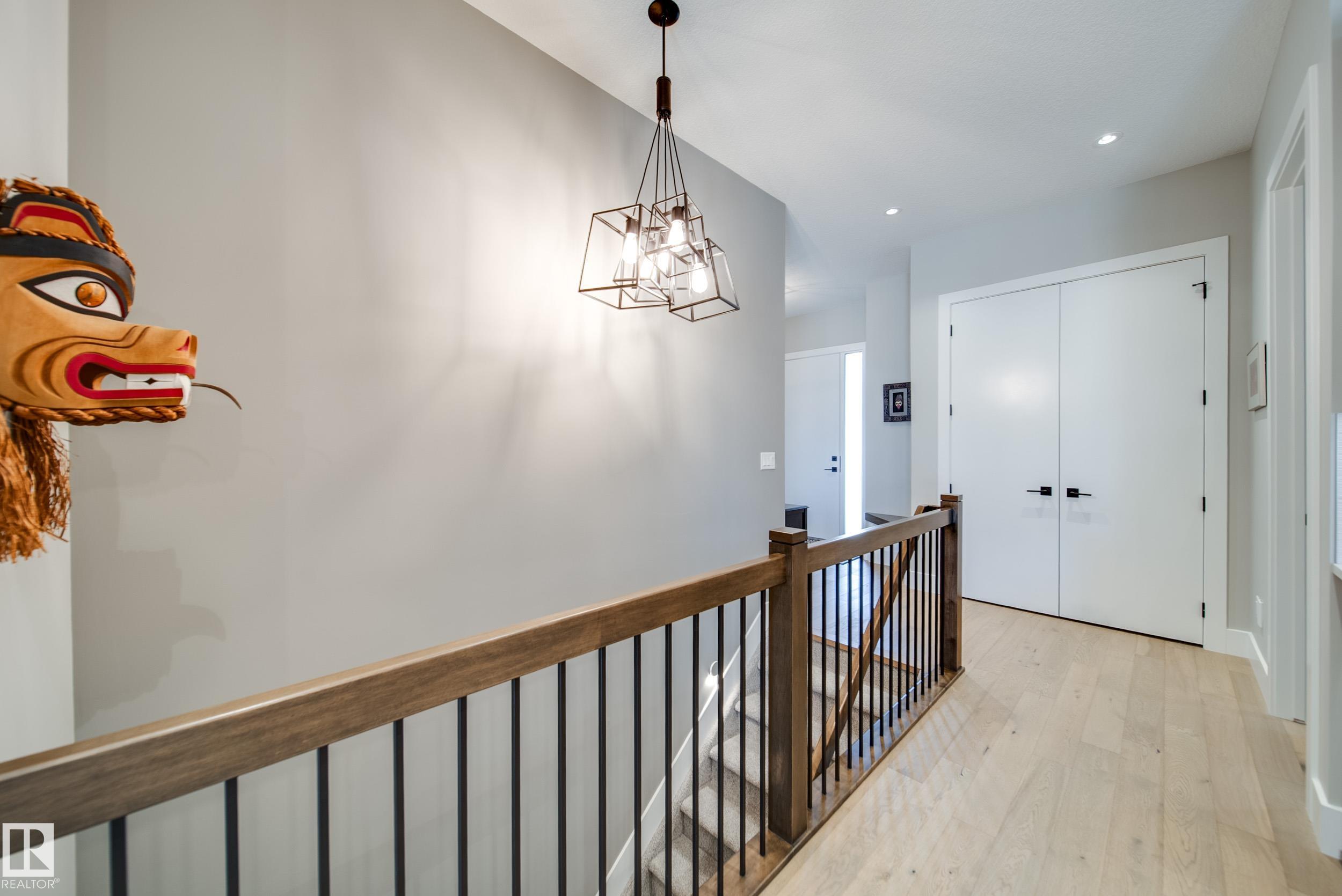 4605 KNIGHT PT SW
