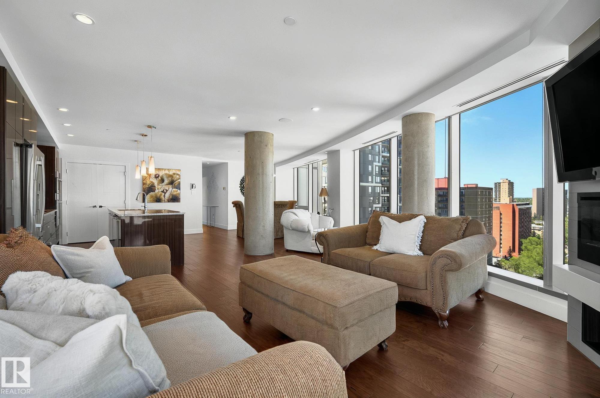 #1201 11969 JASPER AV NW