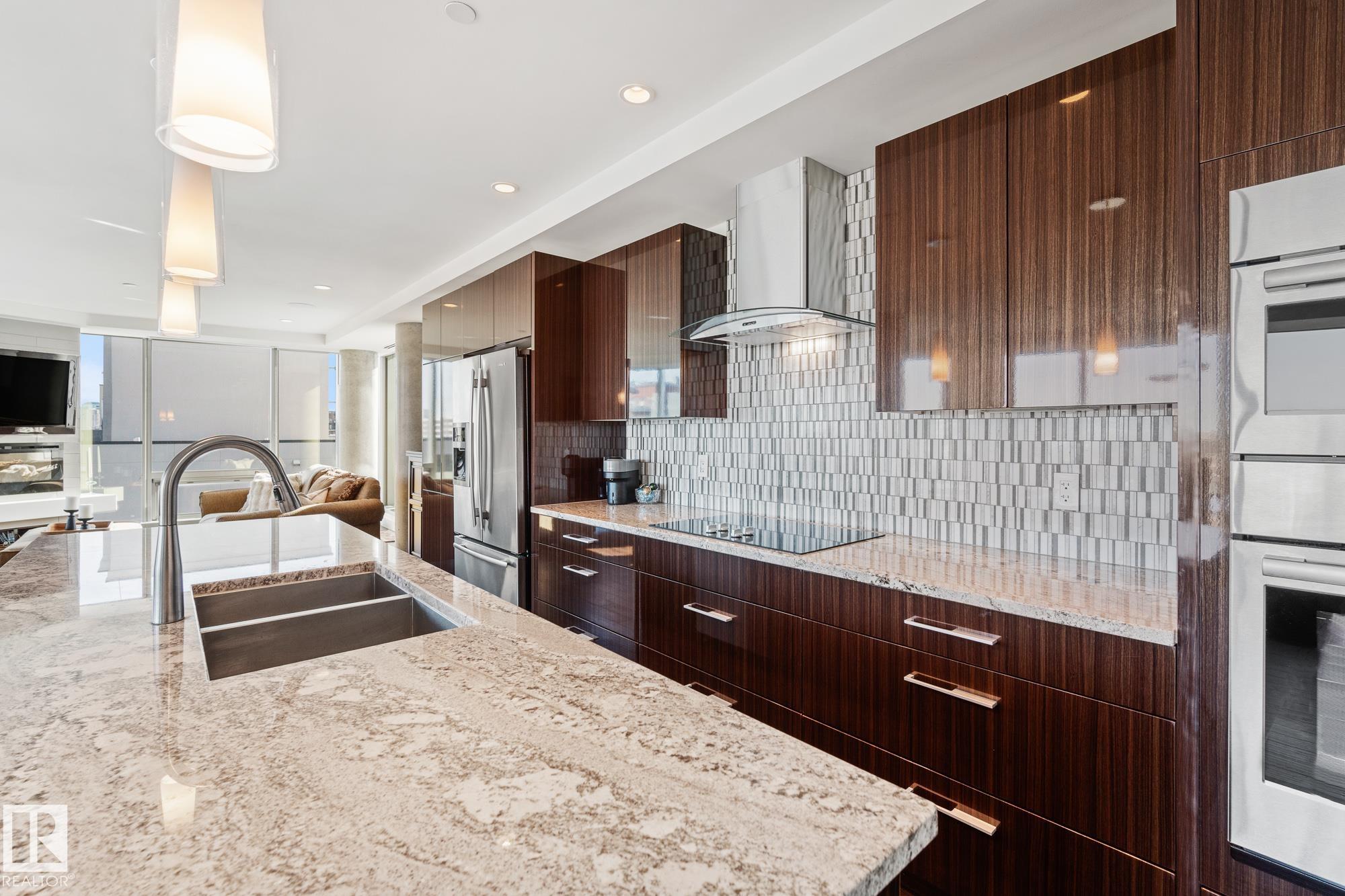 #1201 11969 JASPER AV NW