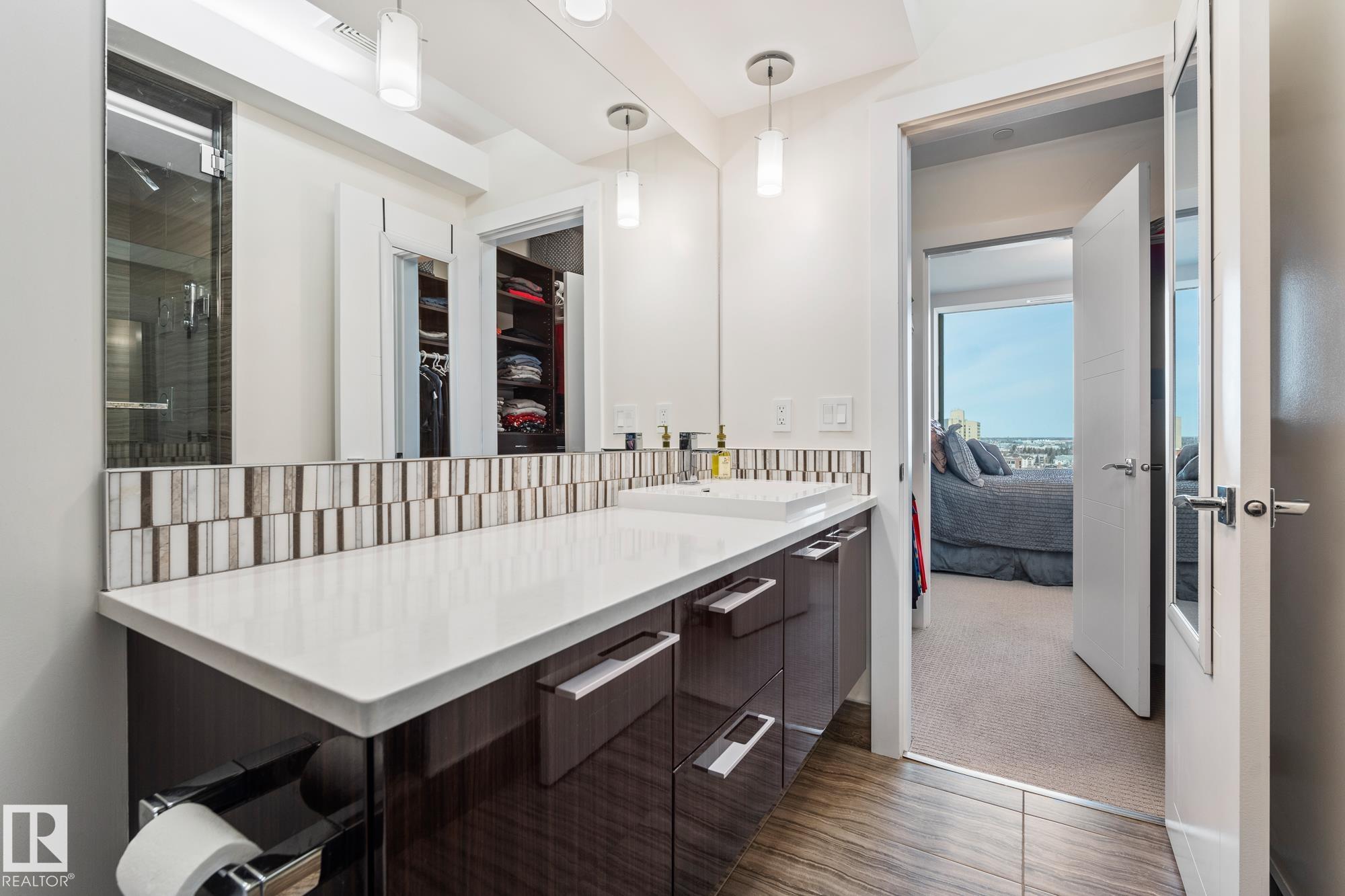 #1201 11969 JASPER AV NW