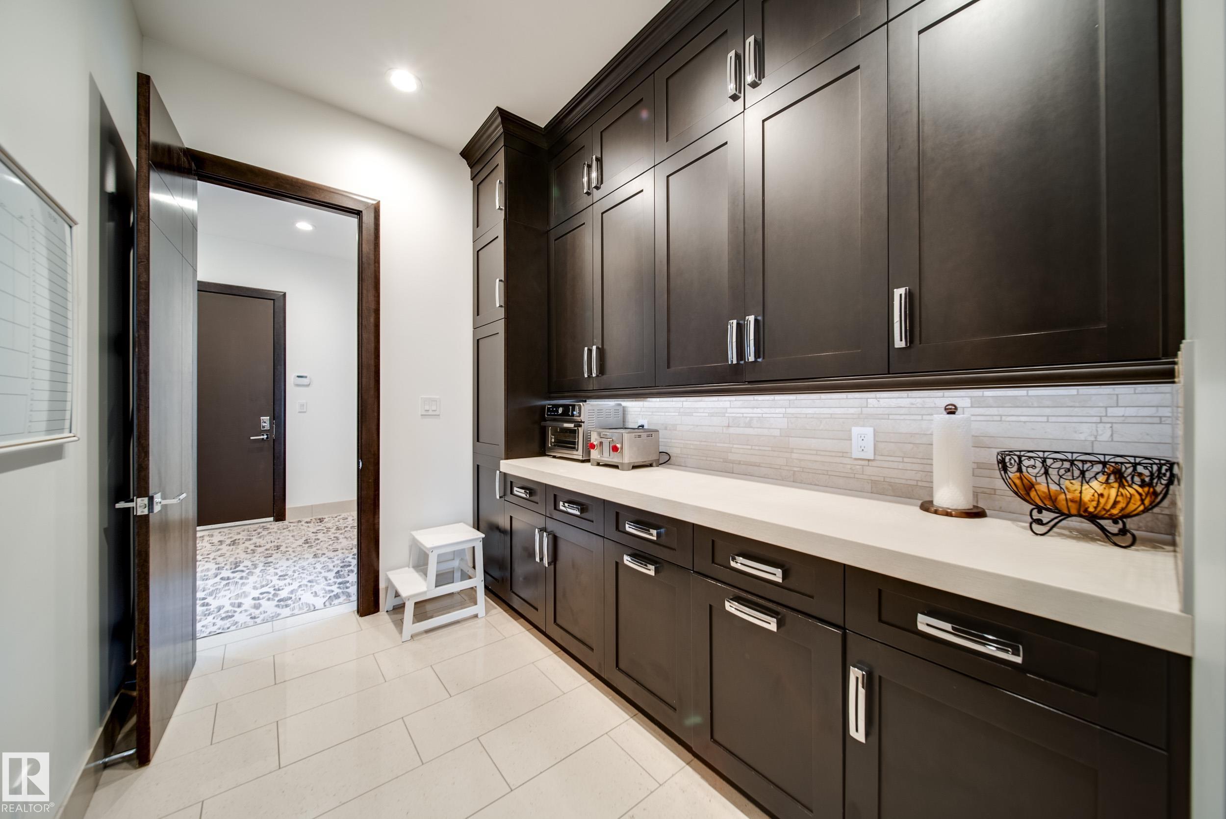 #11 25515 TWP ROAD 511A