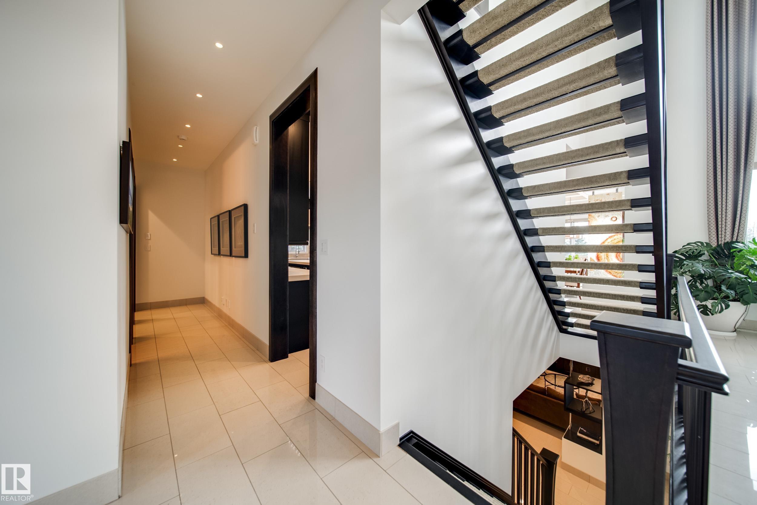 #11 25515 TWP ROAD 511A