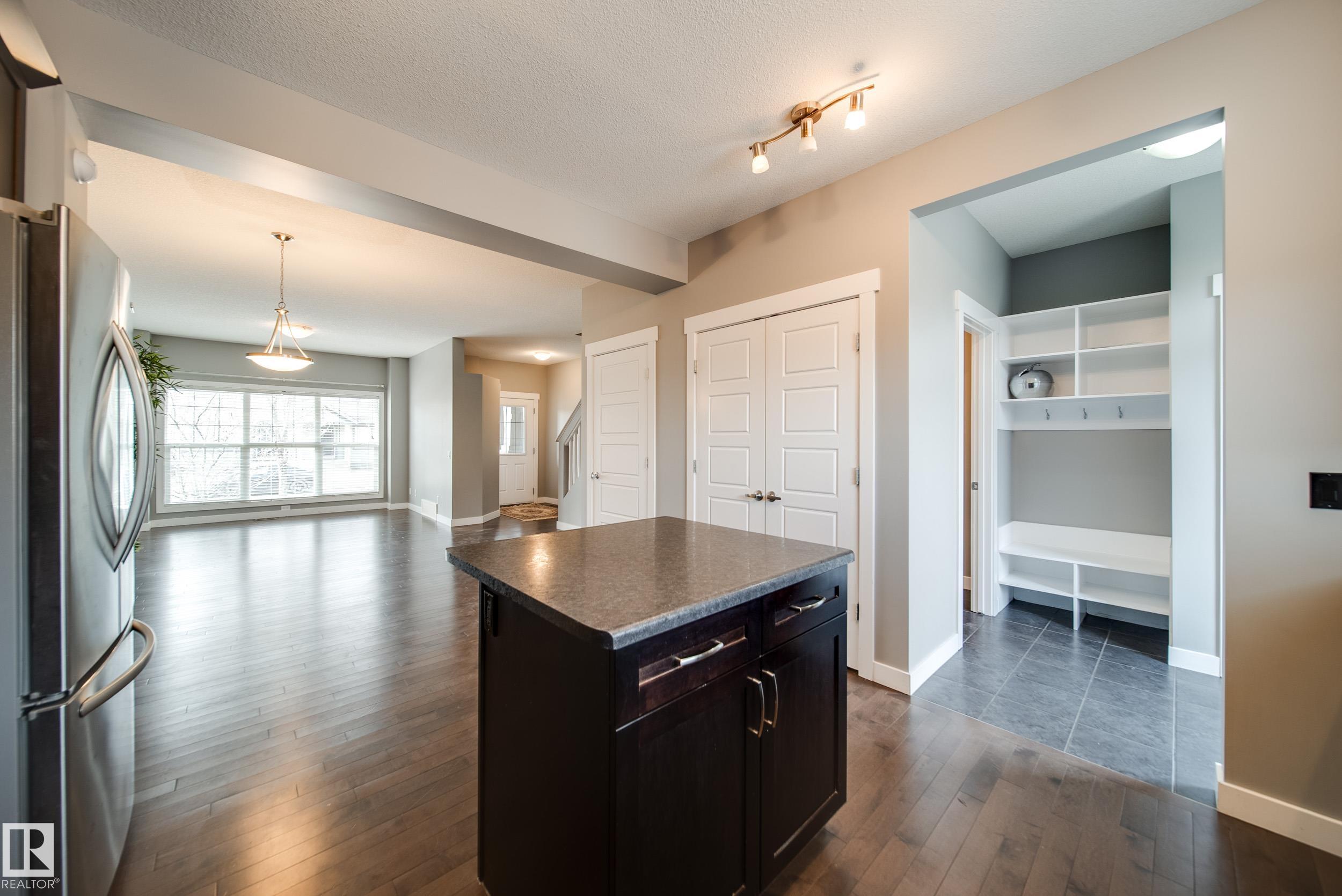 3112 PAISLEY RD SW