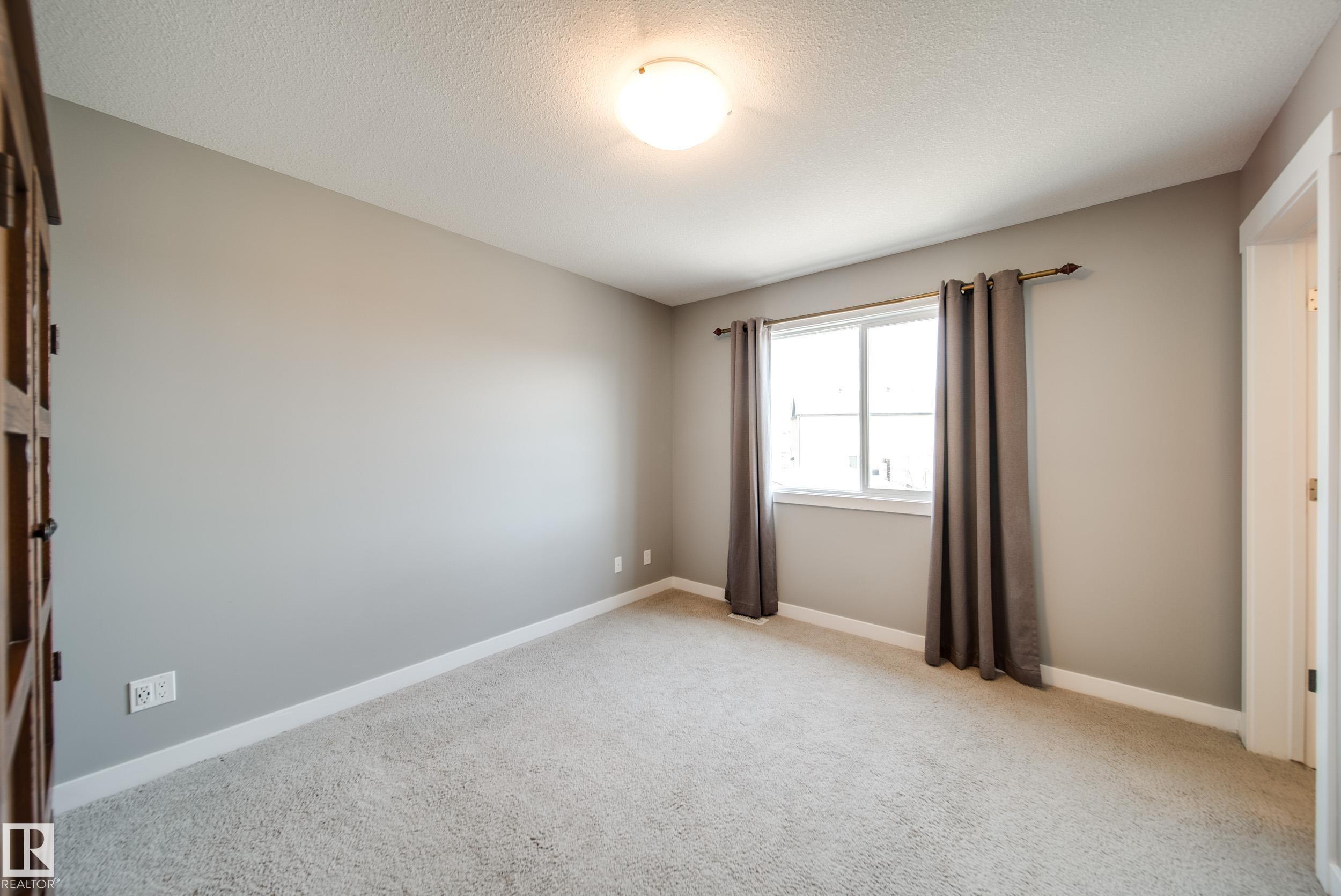 3112 PAISLEY RD SW