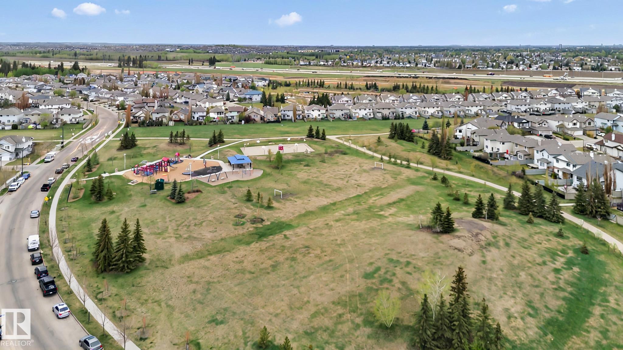 #104 263 MACEWAN RD SW