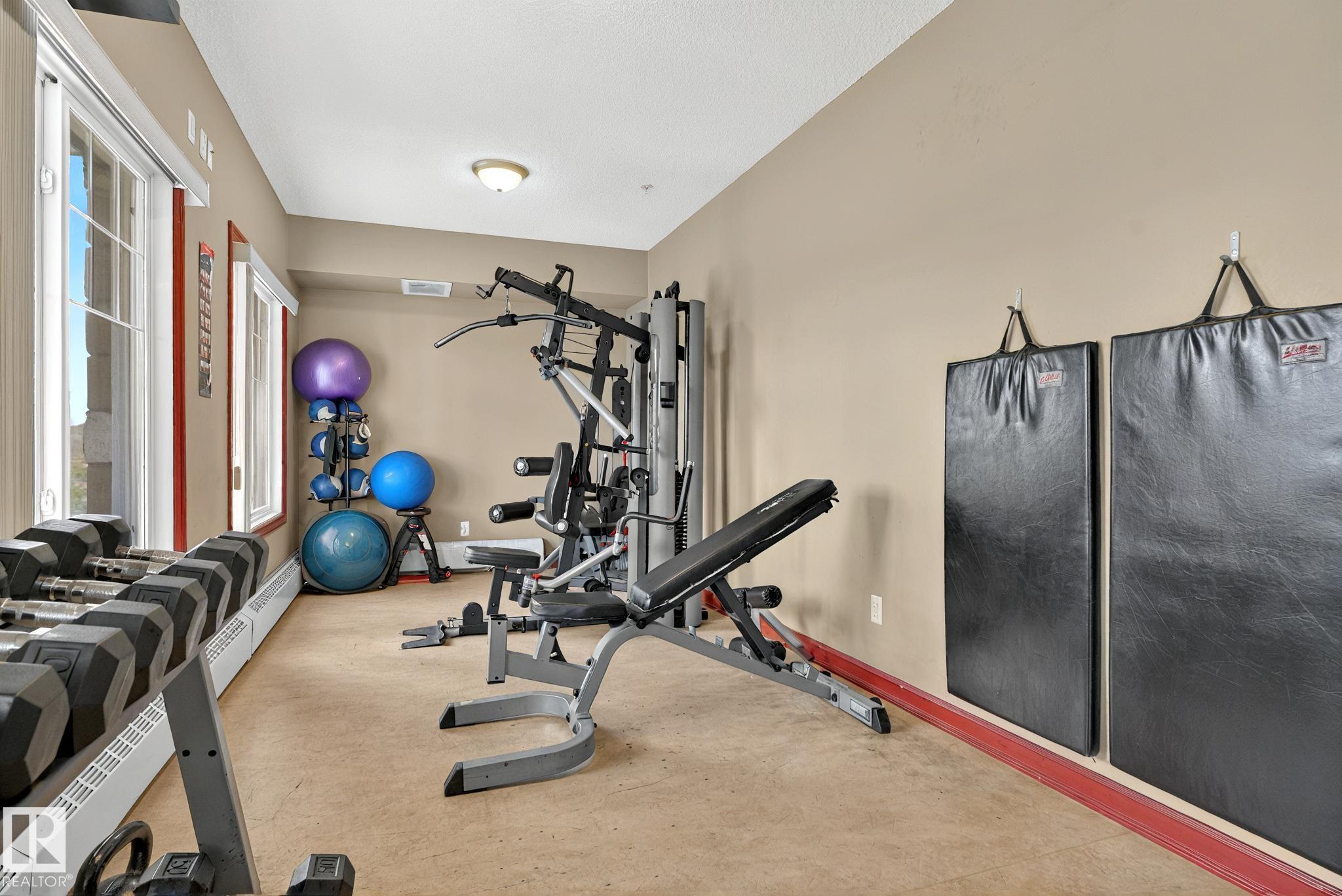 #104 263 MACEWAN RD SW