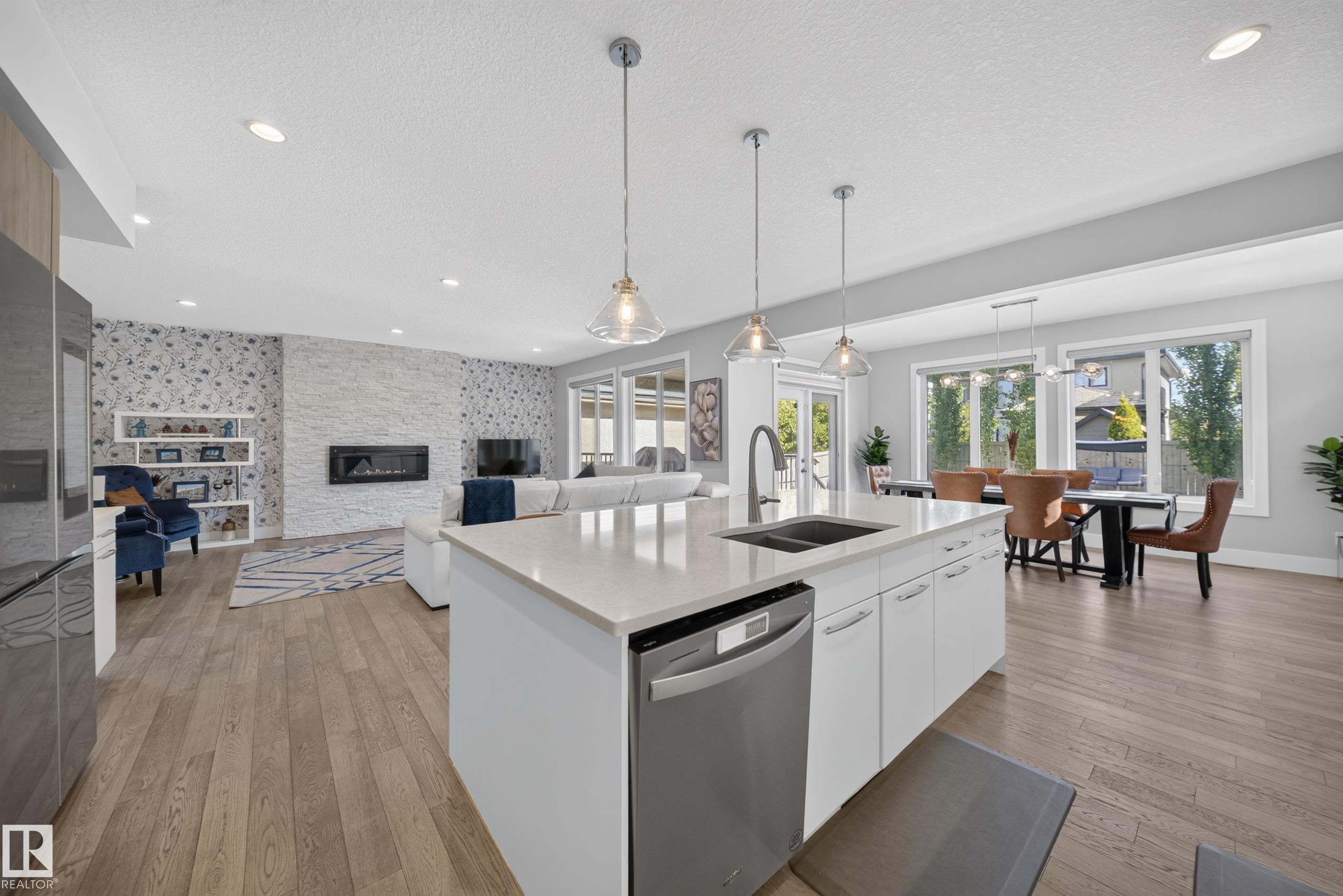 4407 WESTCLIFF CL SW