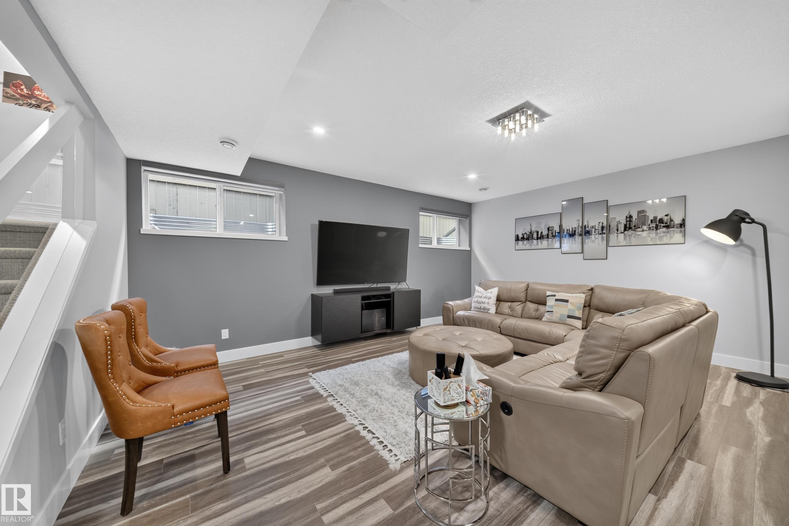 4407 WESTCLIFF CL SW