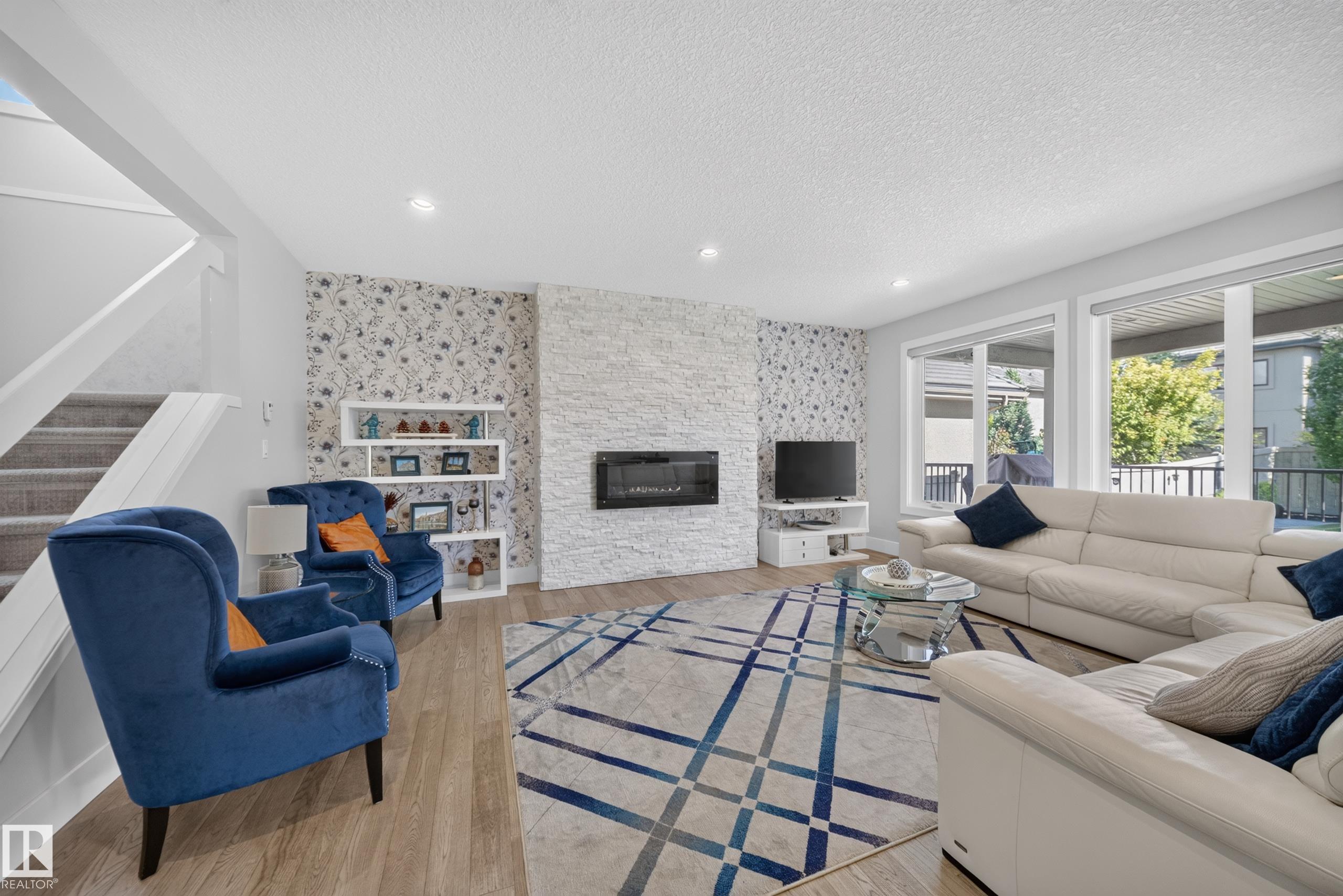 4407 WESTCLIFF CL SW