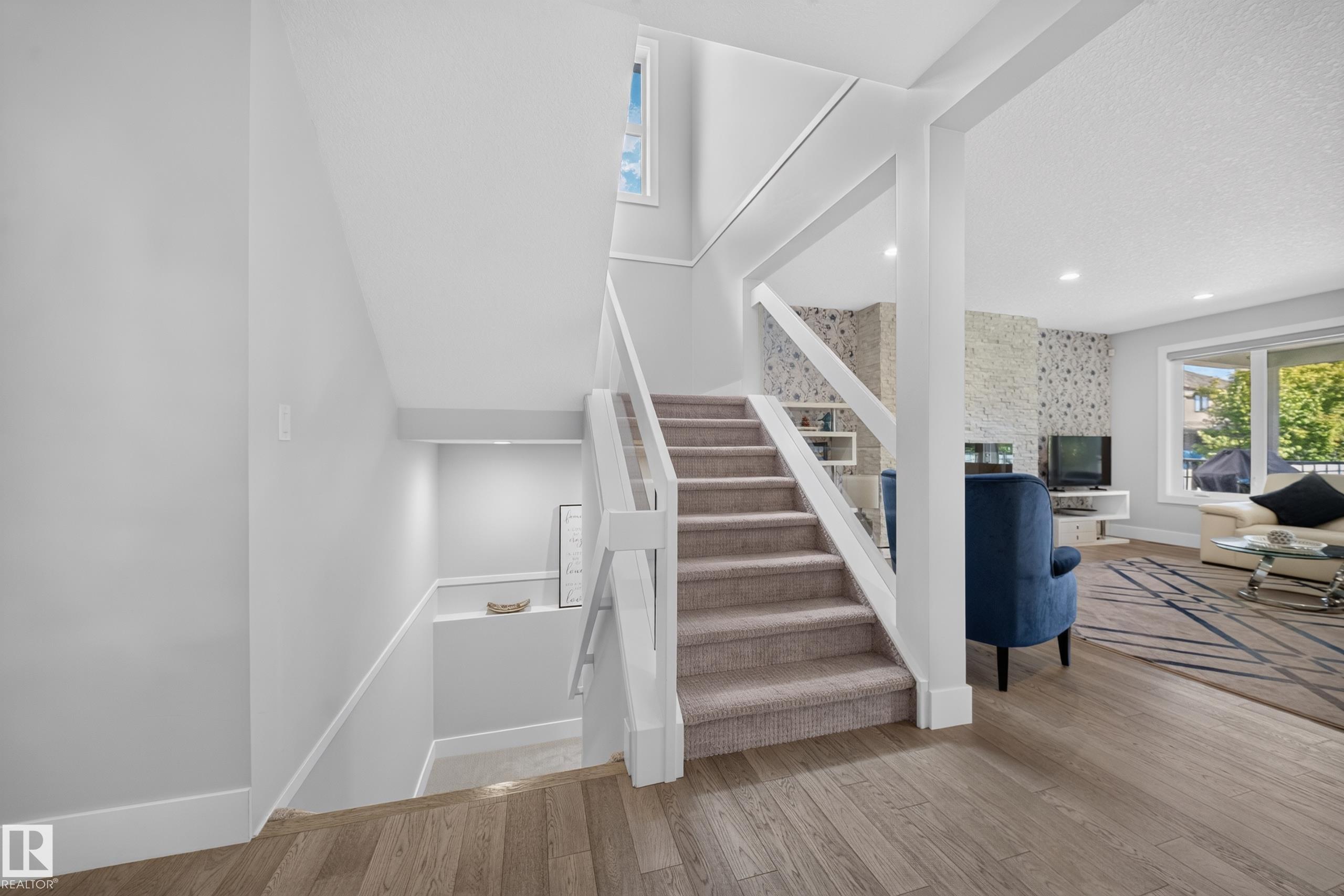 4407 WESTCLIFF CL SW