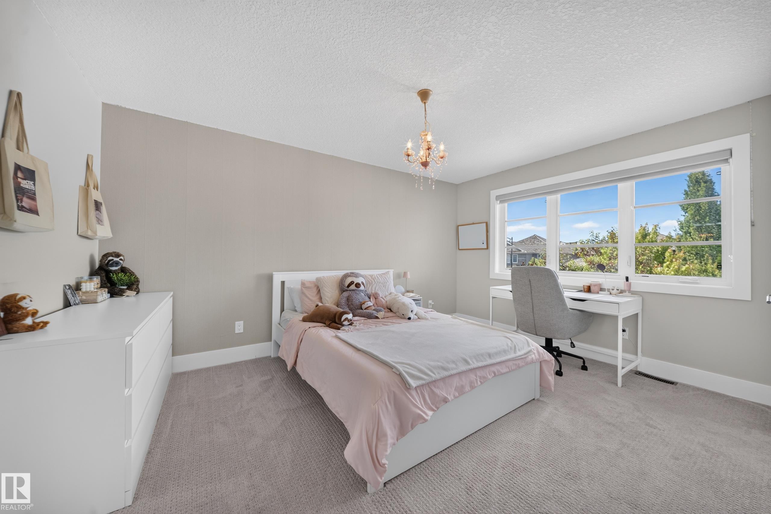 4407 WESTCLIFF CL SW