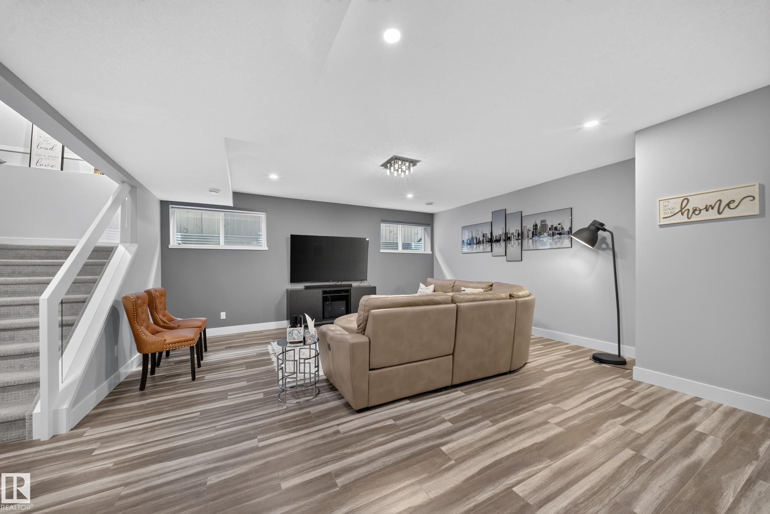 4407 WESTCLIFF CL SW