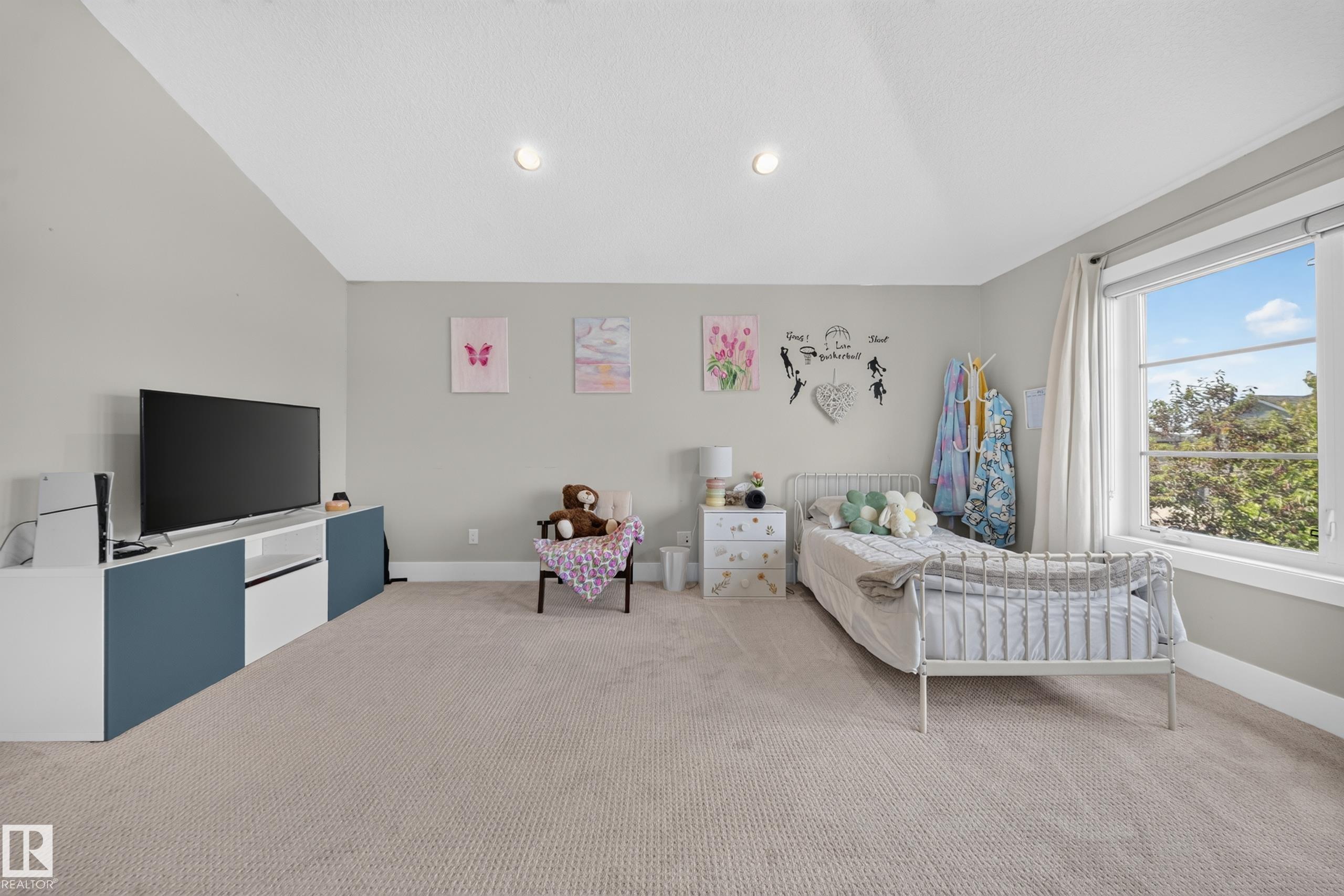 4407 WESTCLIFF CL SW