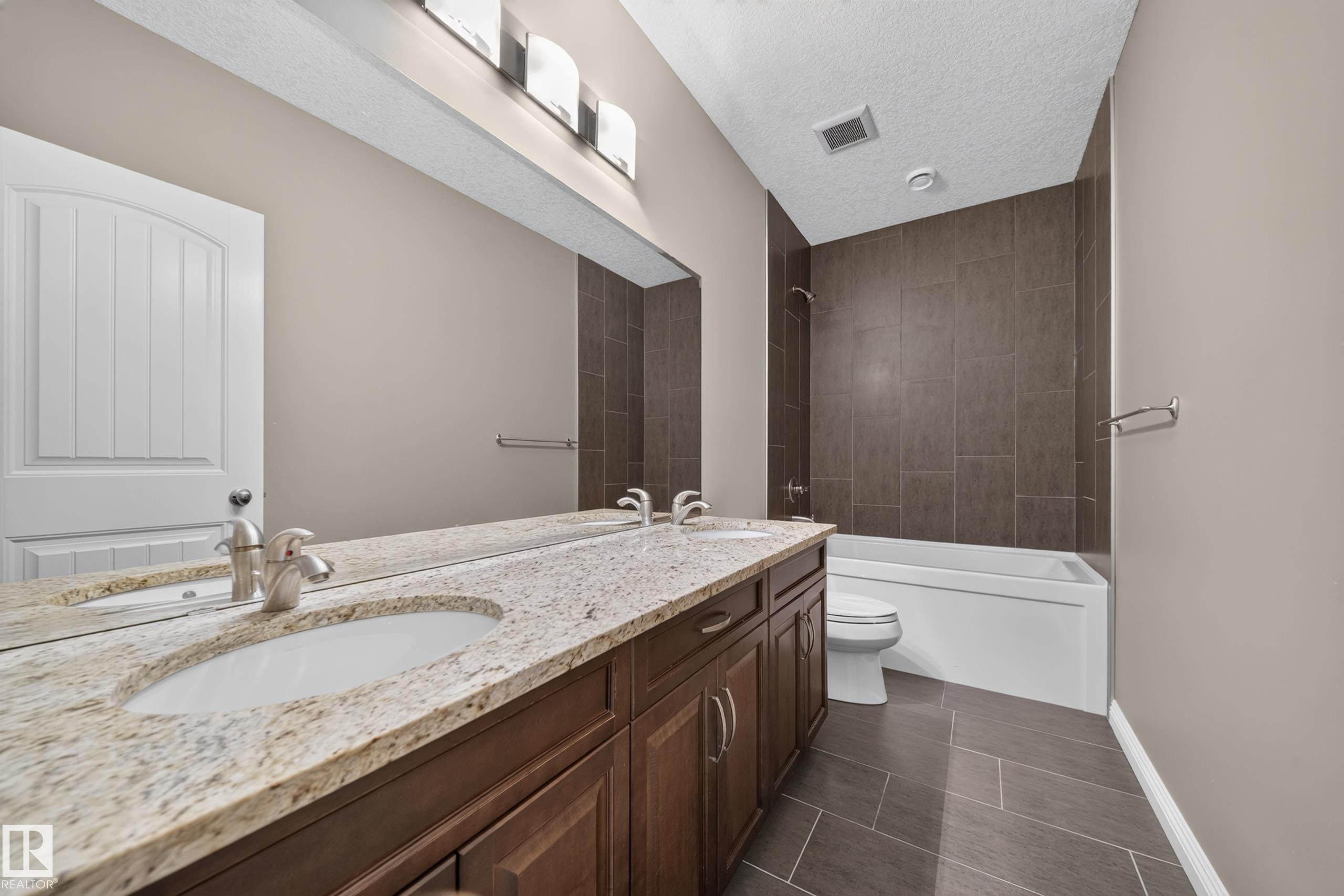 2273 WARRY LO SW