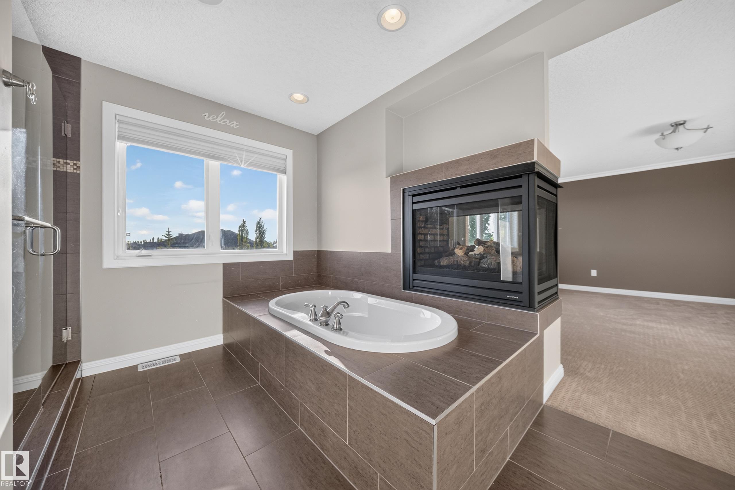 2273 WARRY LO SW