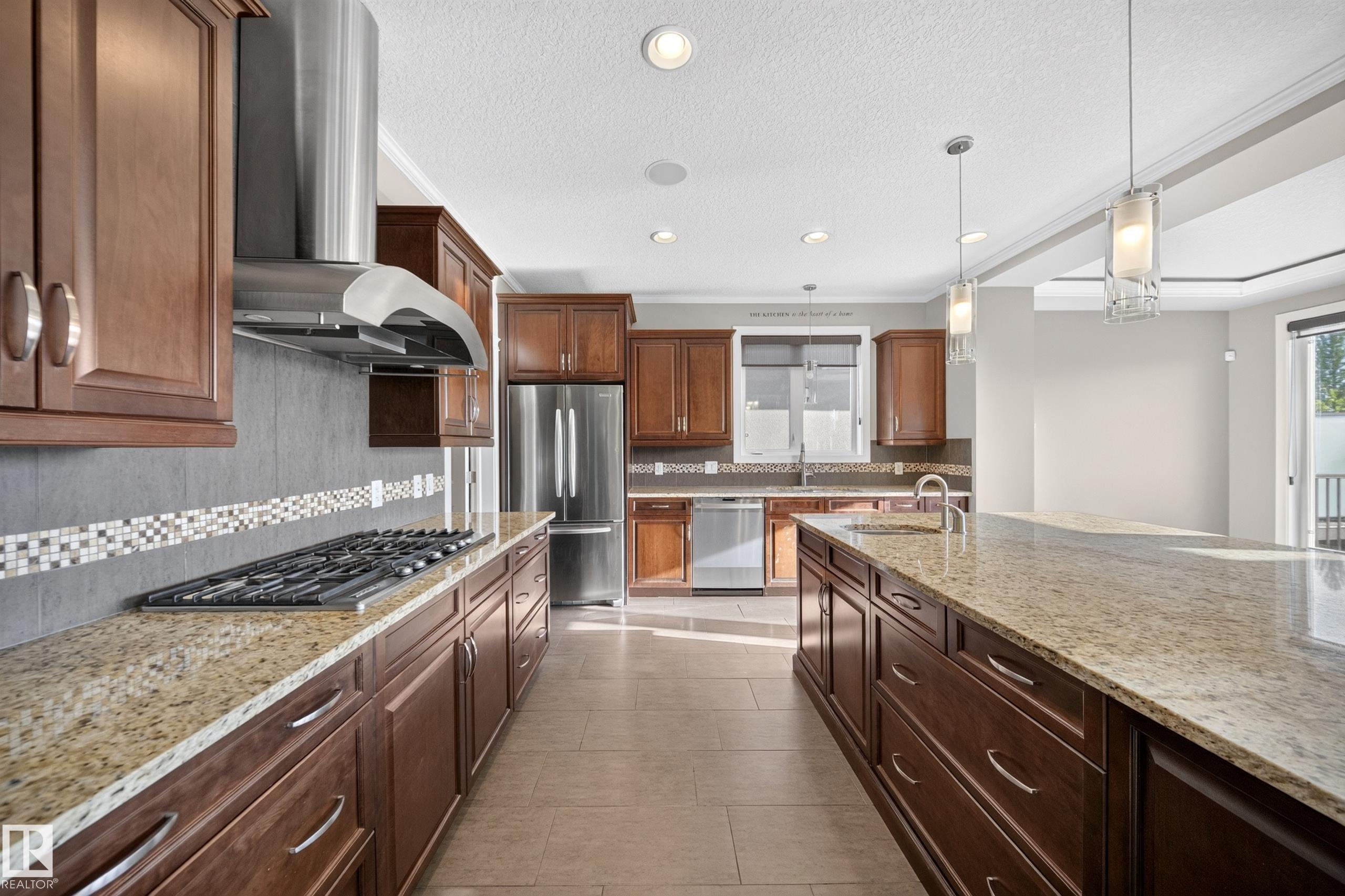 2273 WARRY LO SW