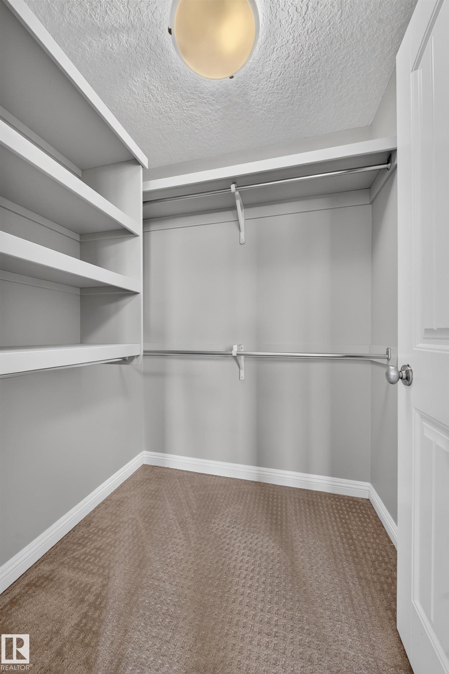 2273 WARRY LO SW