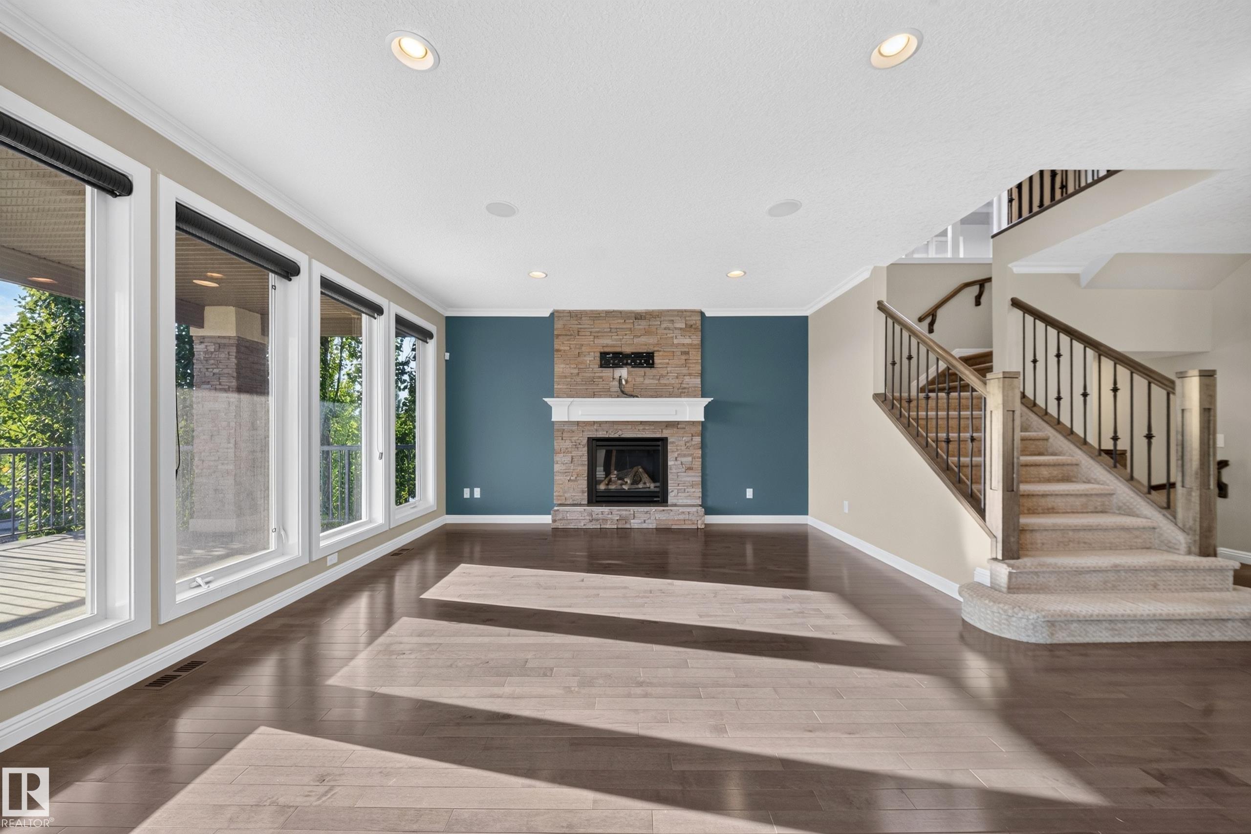2273 WARRY LO SW