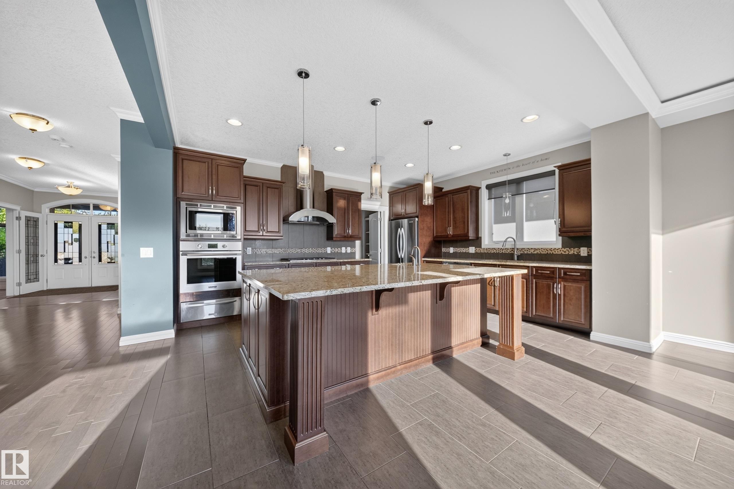 2273 WARRY LO SW