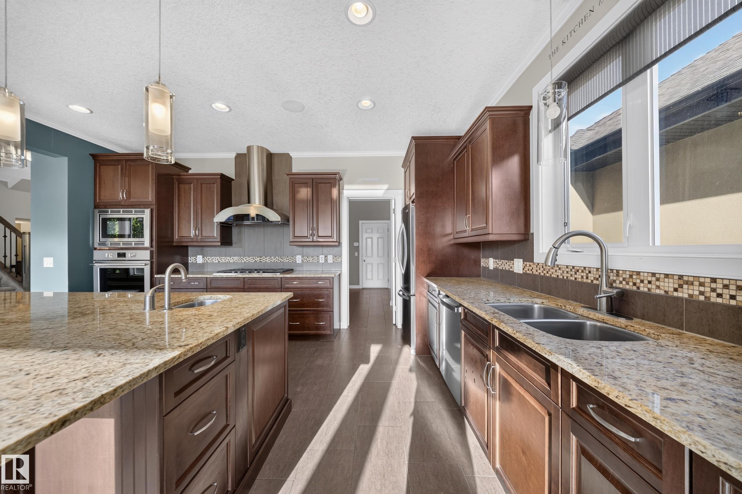2273 WARRY LO SW