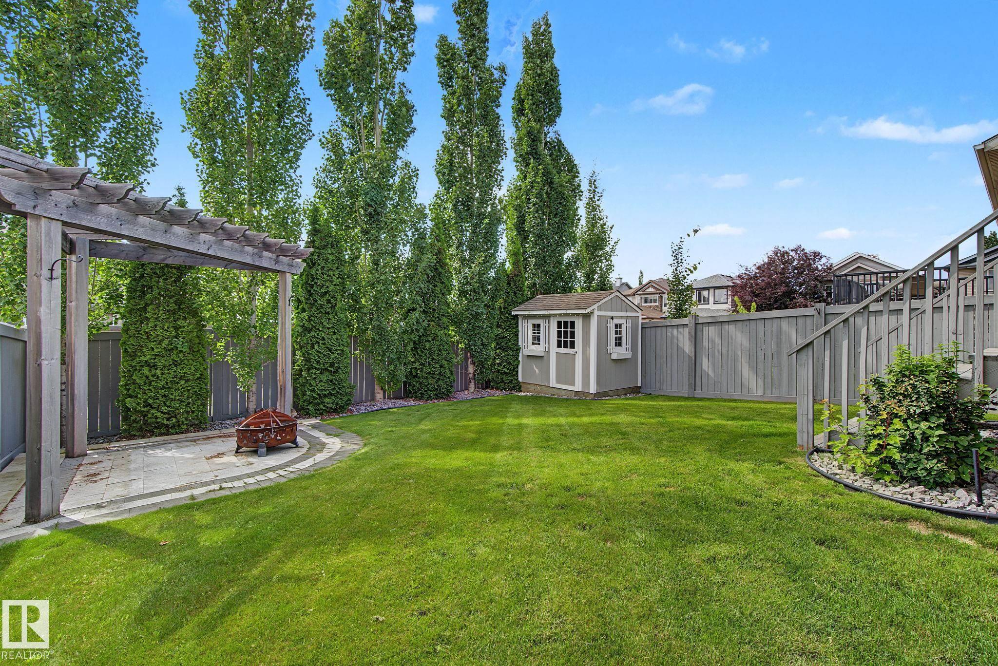 616 61 ST SW