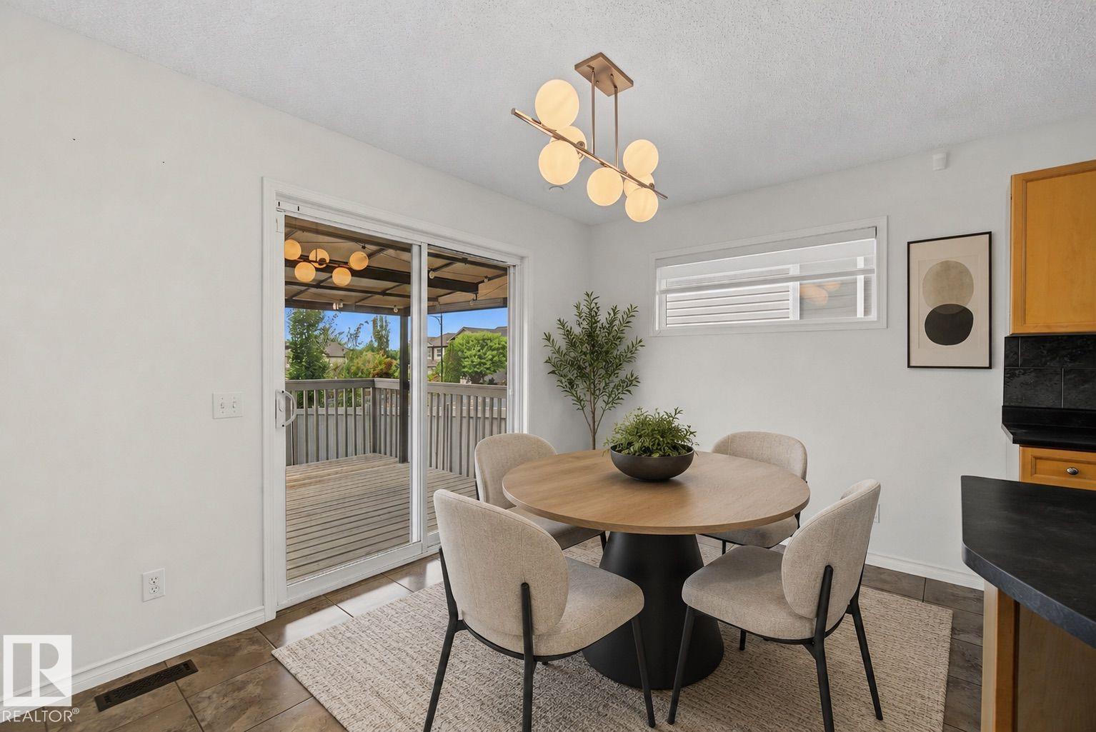 616 61 ST SW