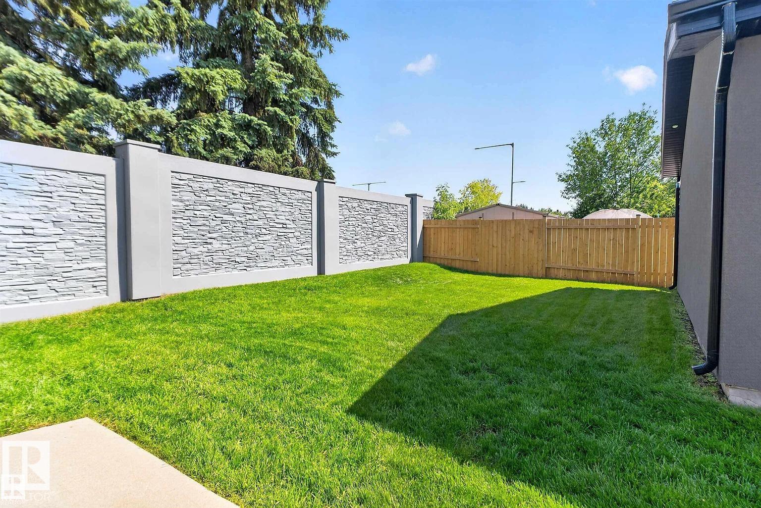 3911 67 ST NW