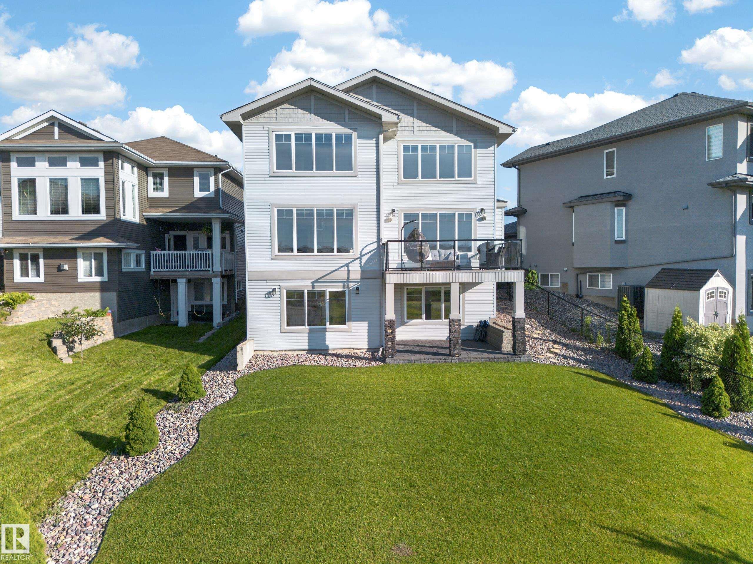 7640 179 AV NW