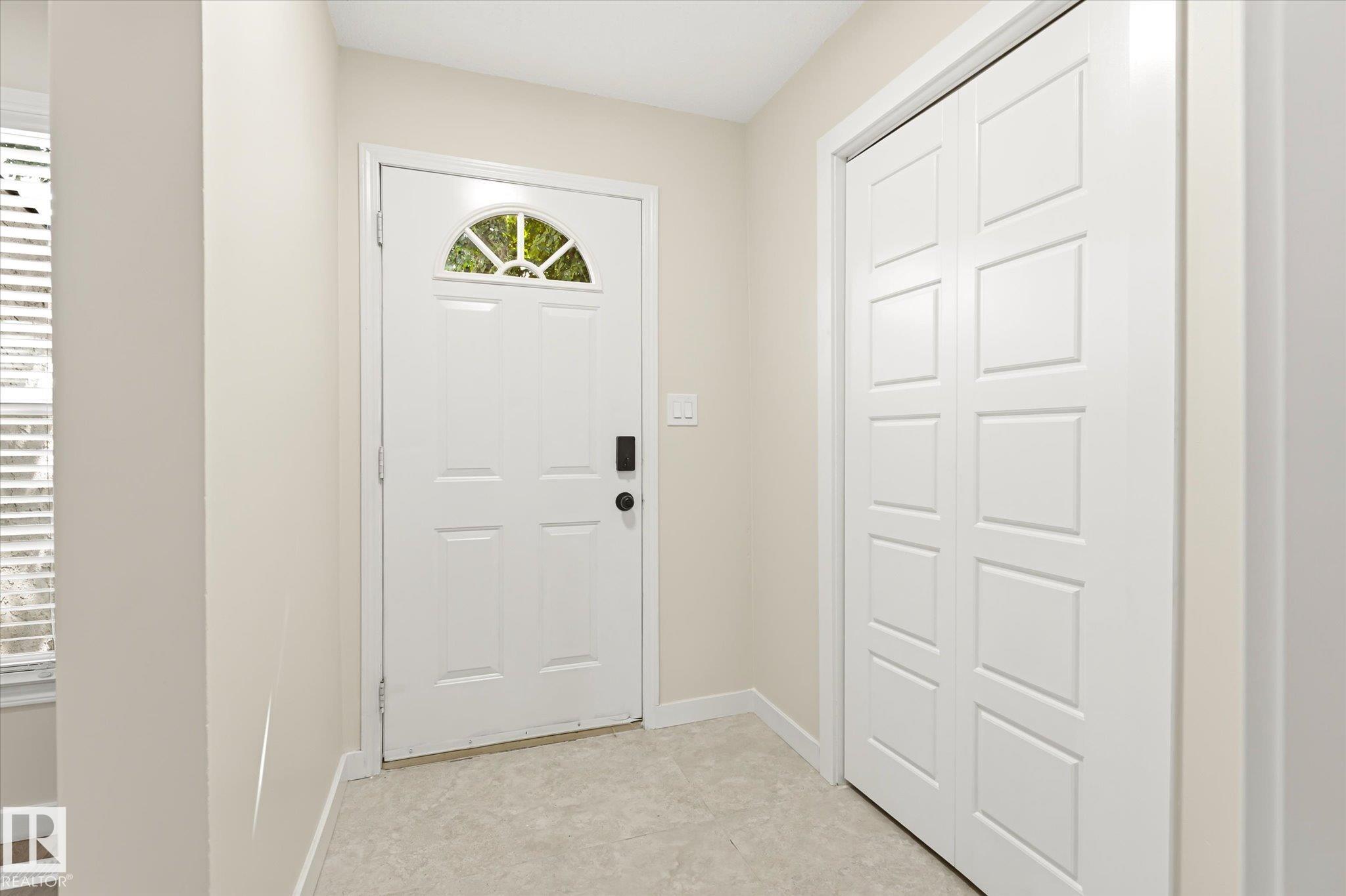 18439 66 AV NW
