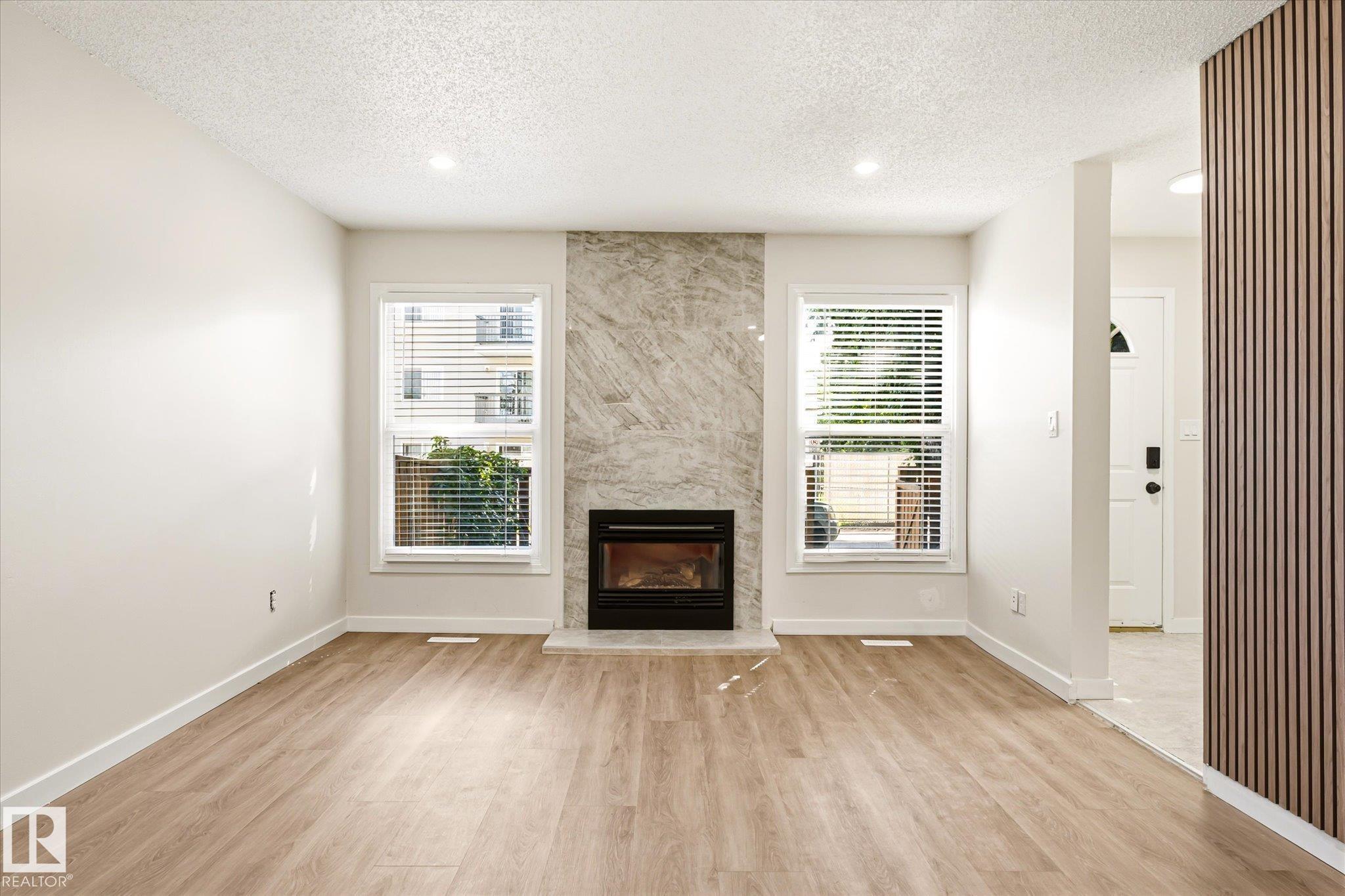 18439 66 AV NW