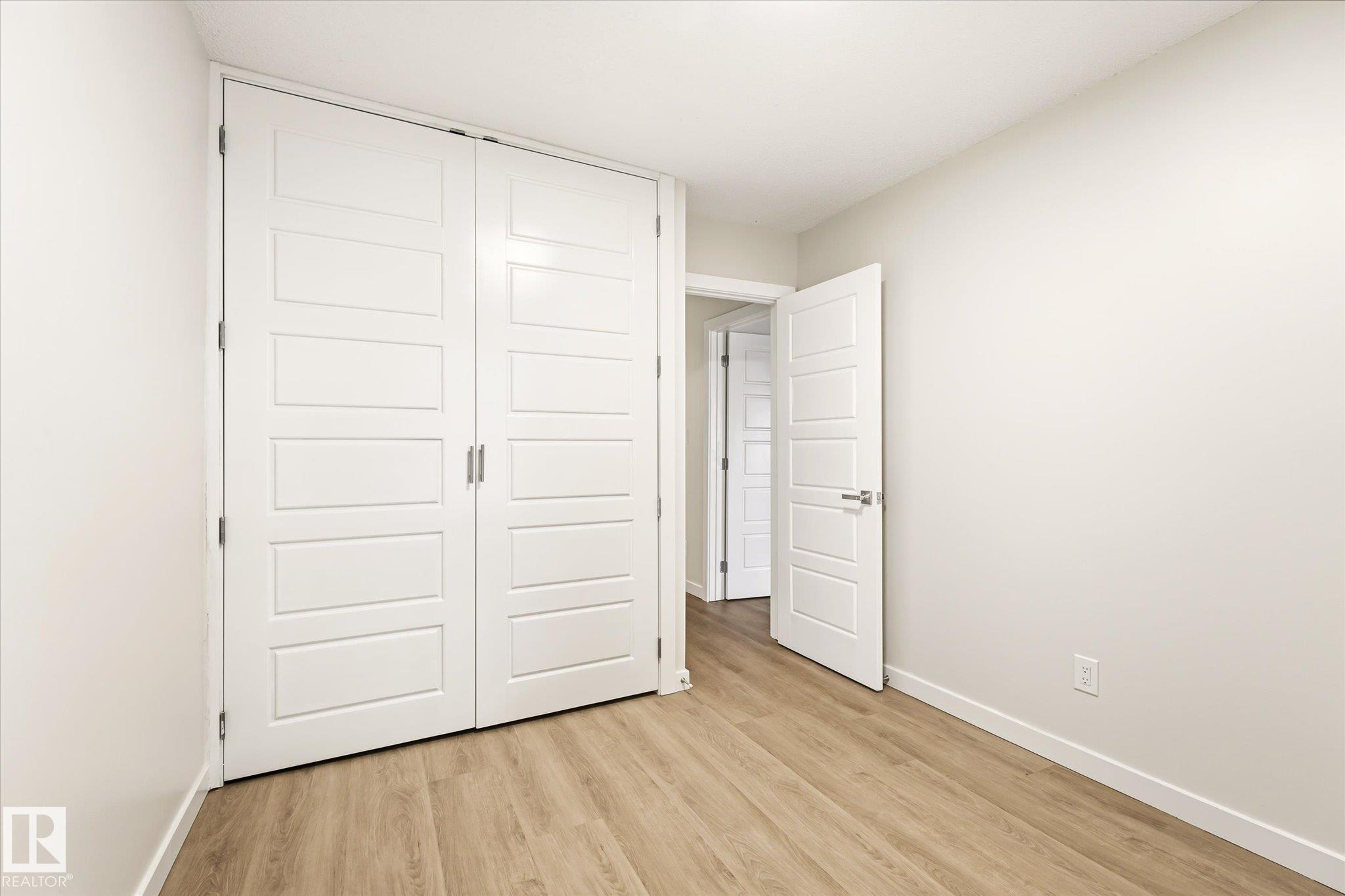 18439 66 AV NW