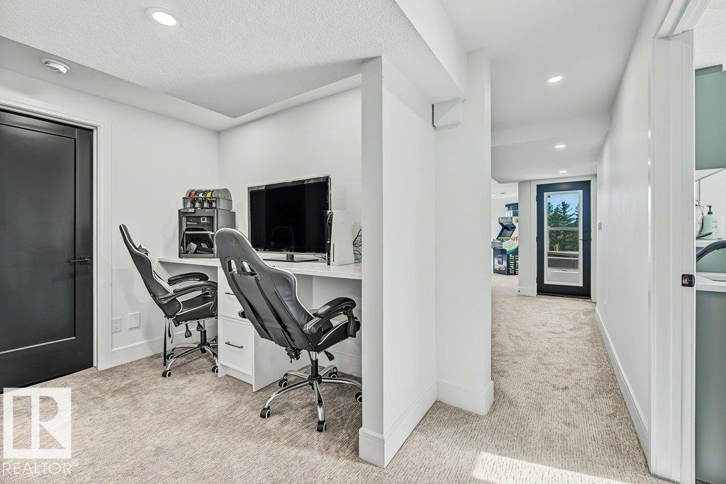 #21 54324 BELLEROSE DR