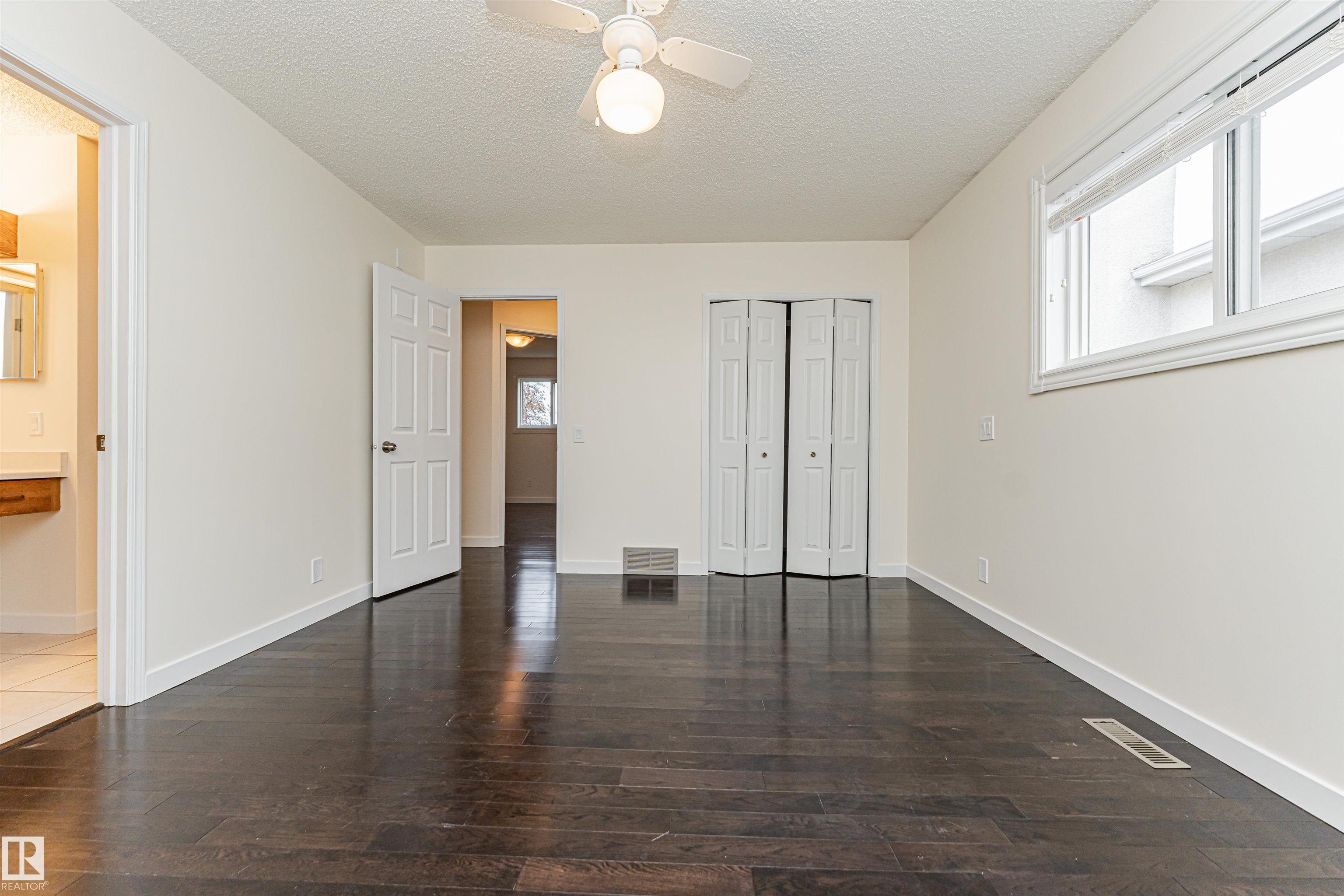 18 ABERDEEN WY