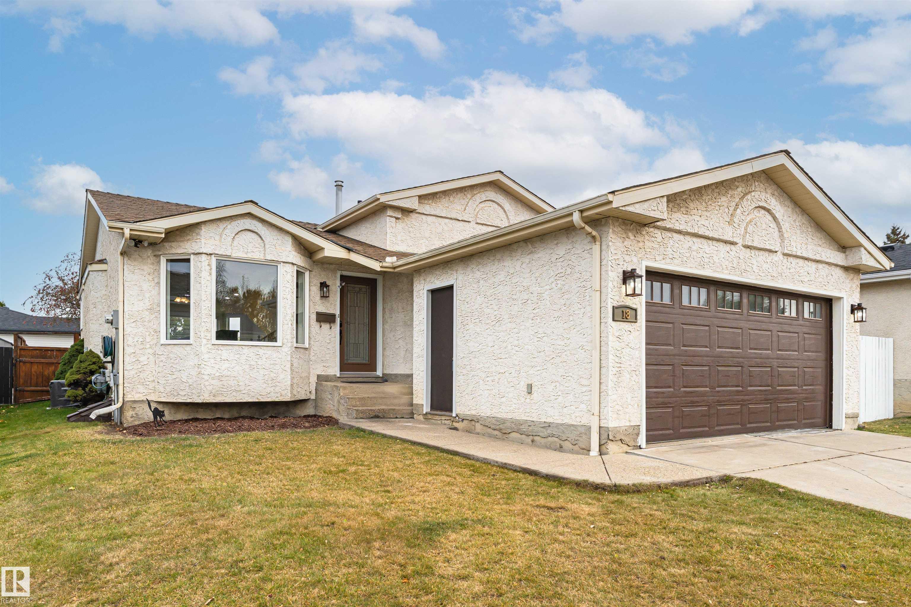 18 ABERDEEN WY