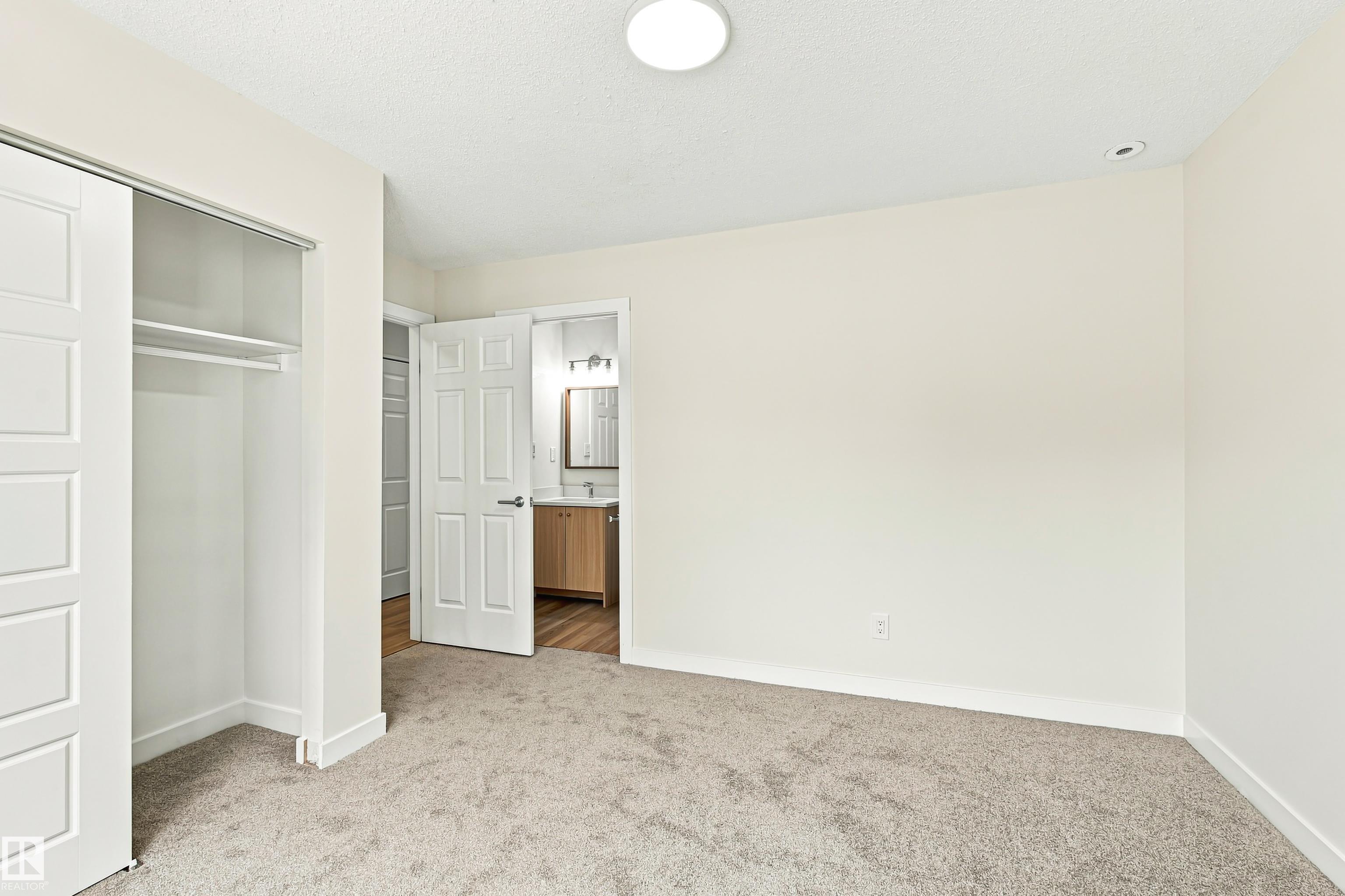 #21 9375 172 ST NW