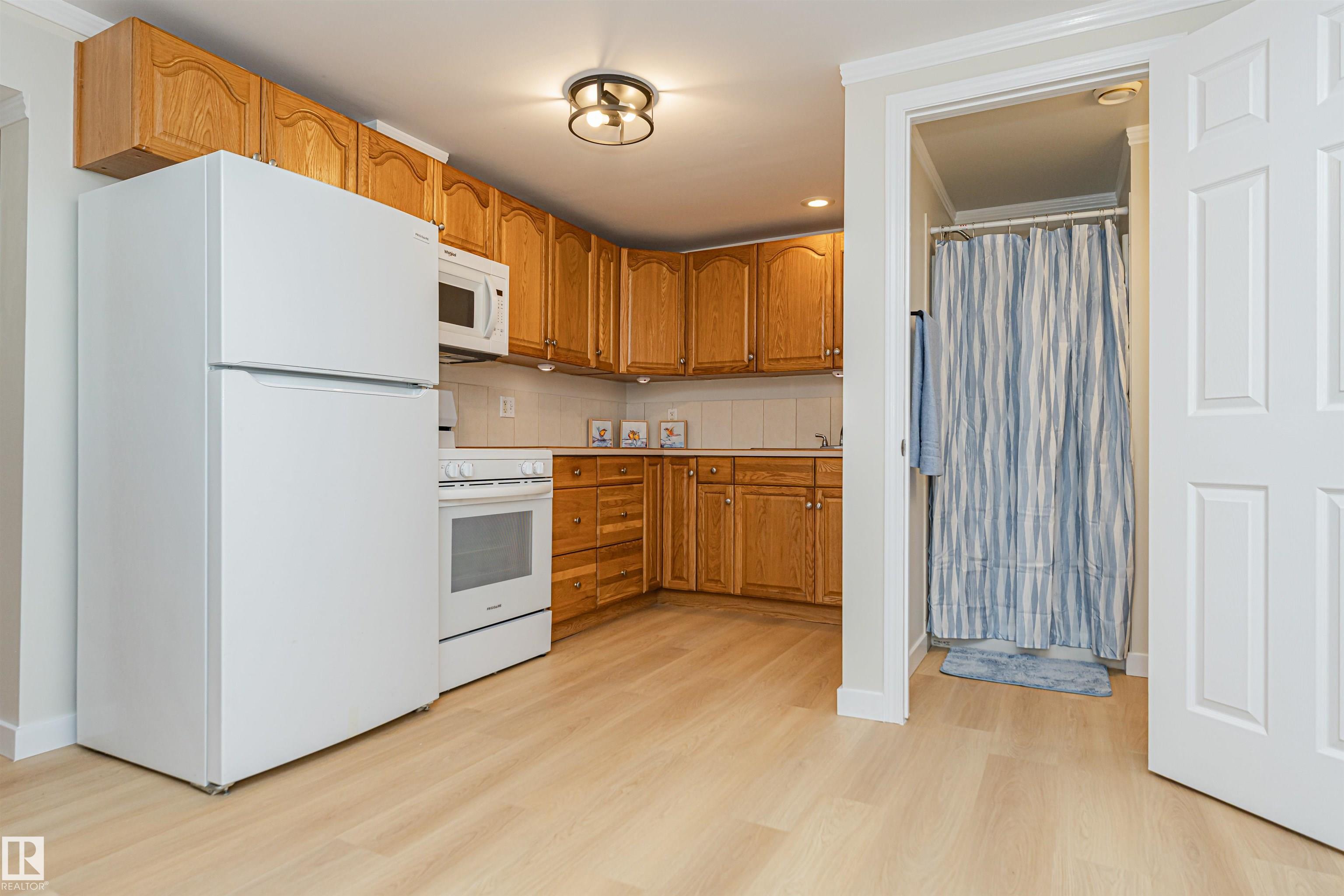 29 GRENFELL AV