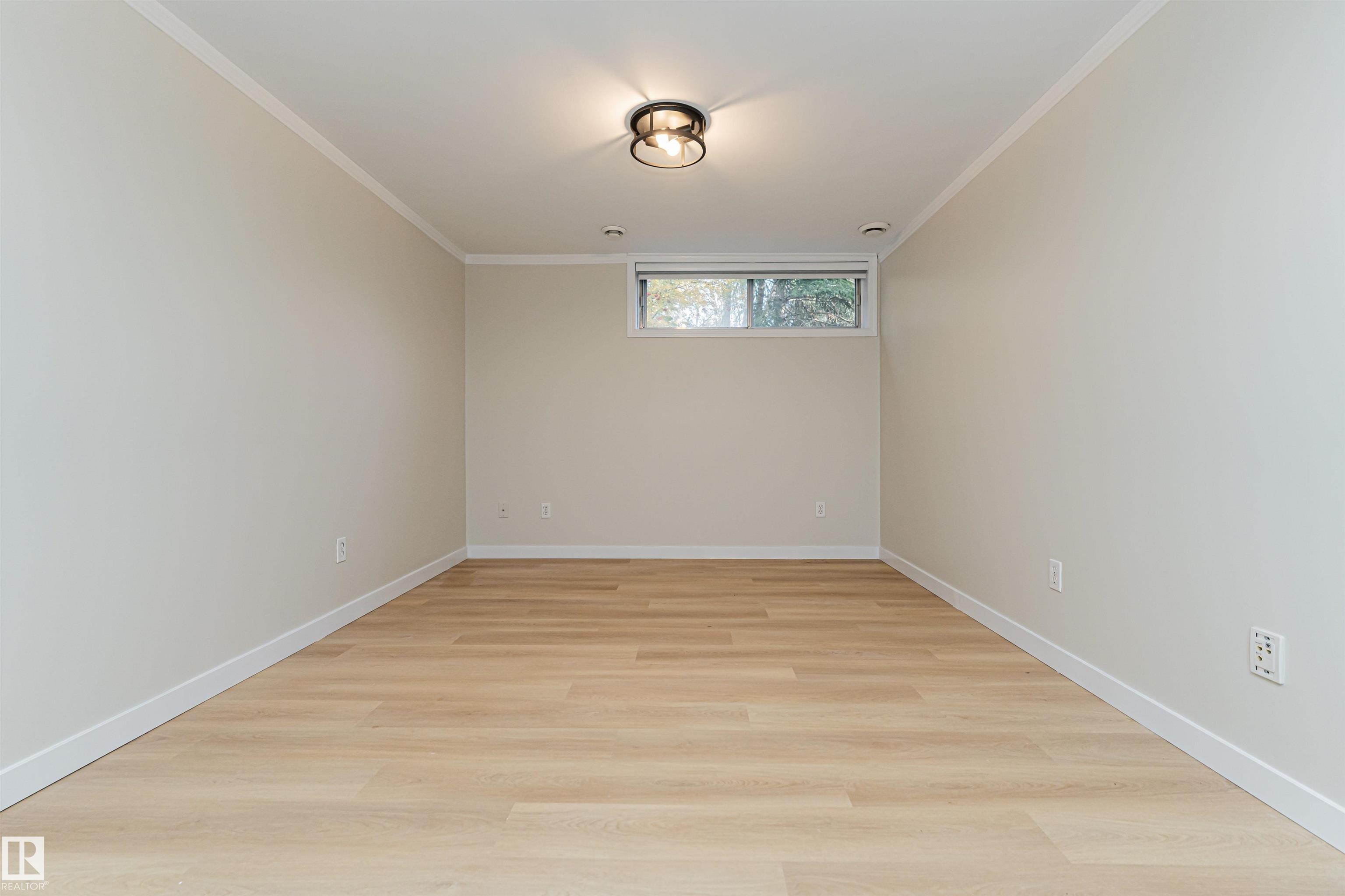 29 GRENFELL AV