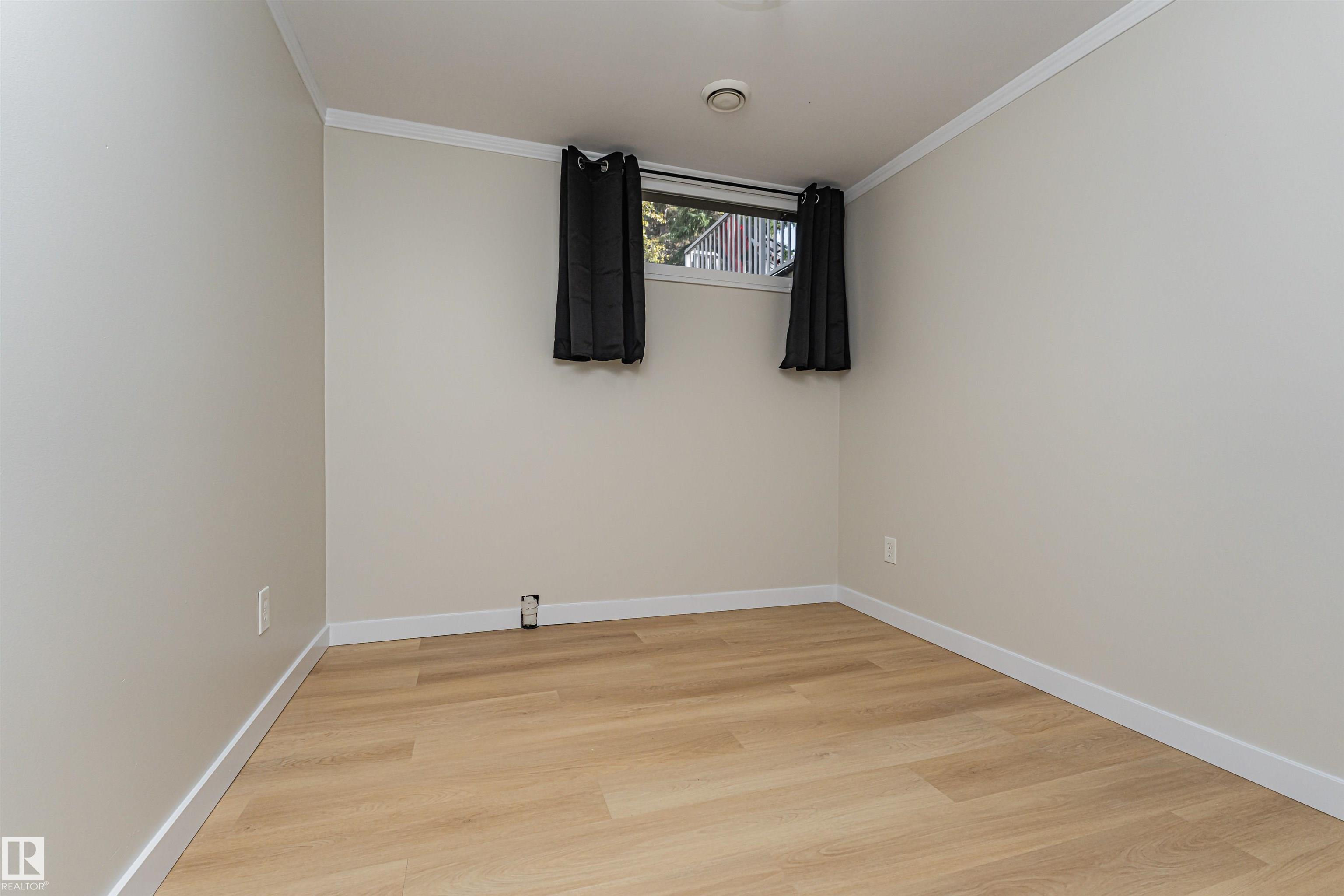29 GRENFELL AV