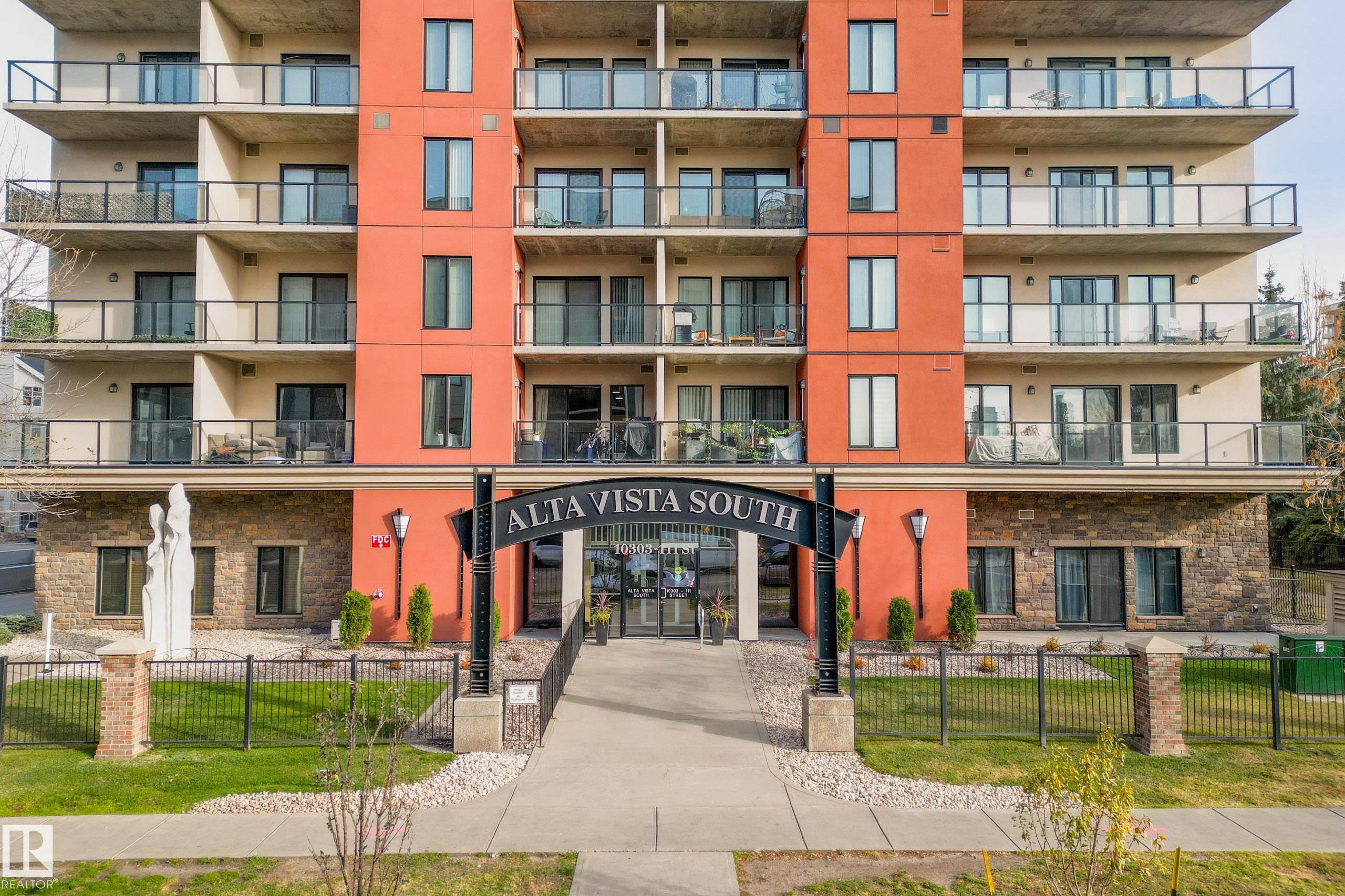 #1006 10303 111 ST NW