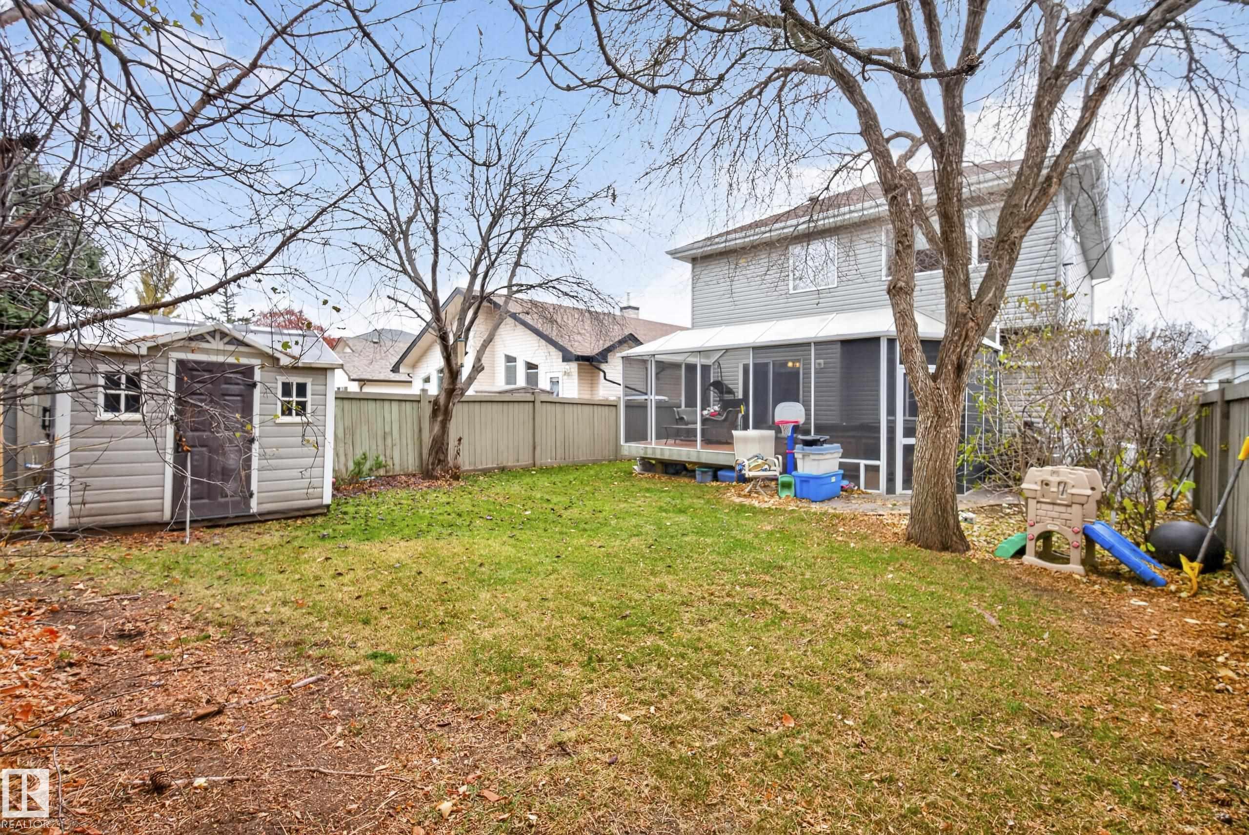 114 EASTGATE WY
