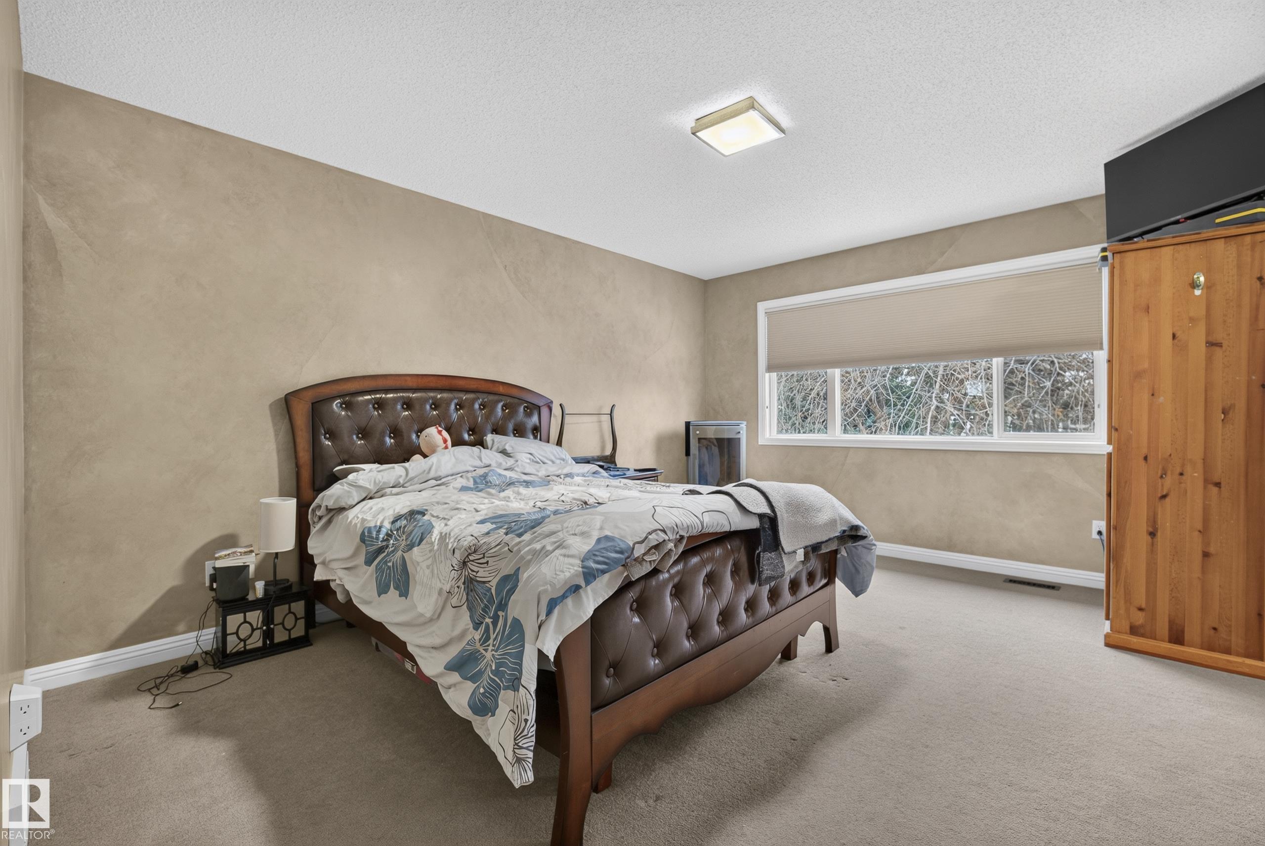 114 EASTGATE WY