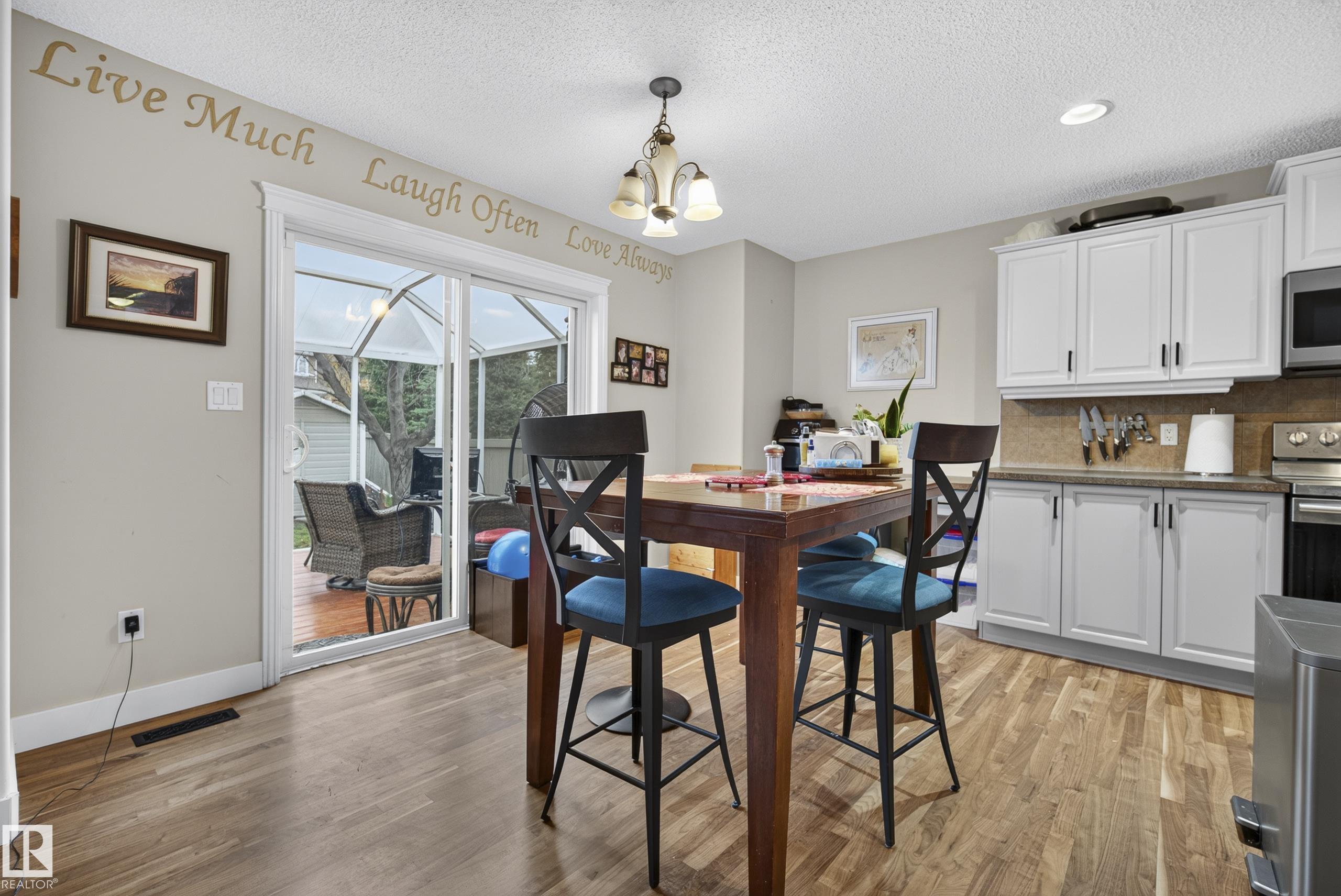 114 EASTGATE WY