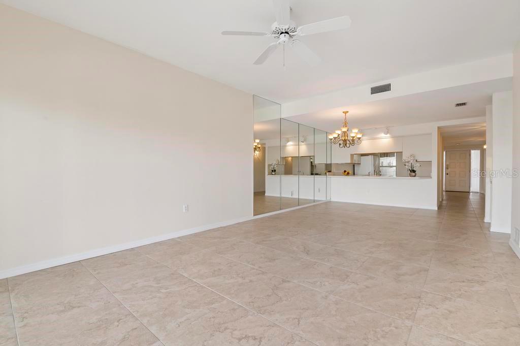 4107 129TH ST W #203