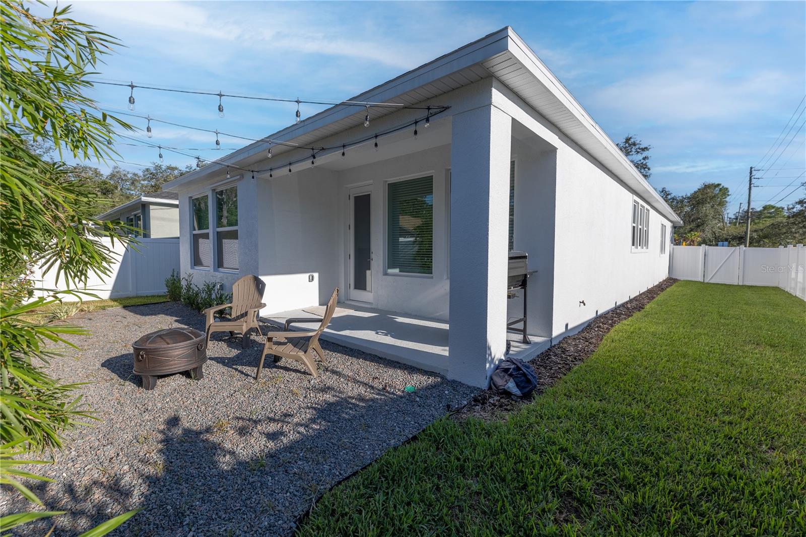 1403 COLUMBIA AVE