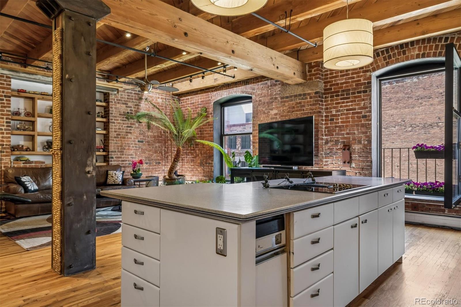 1450 Wynkoop Street Unit: 3E