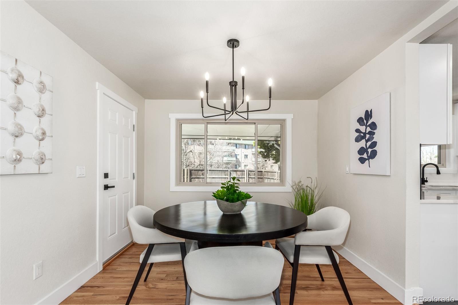 7273 W 35th Place