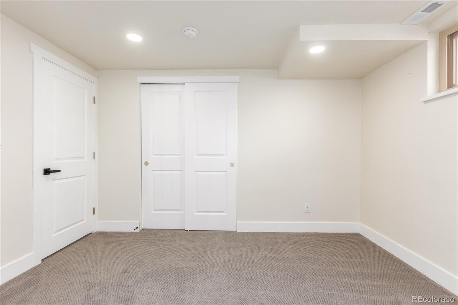 7273 W 35th Place