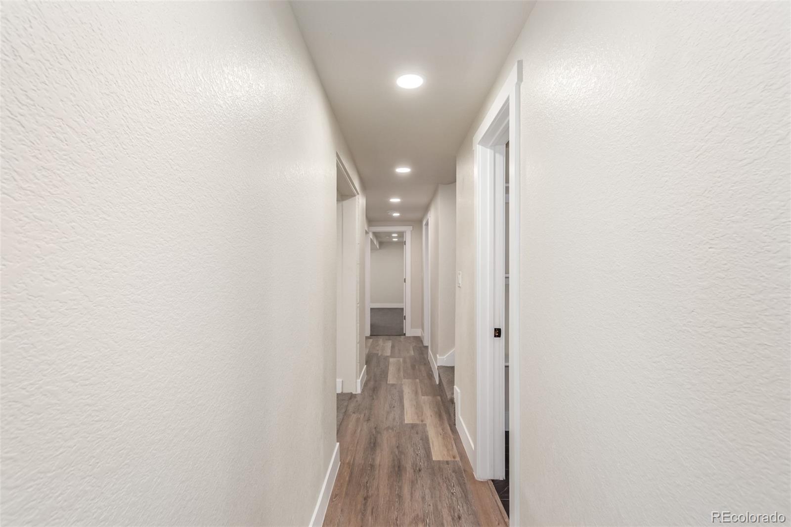 7273 W 35th Place