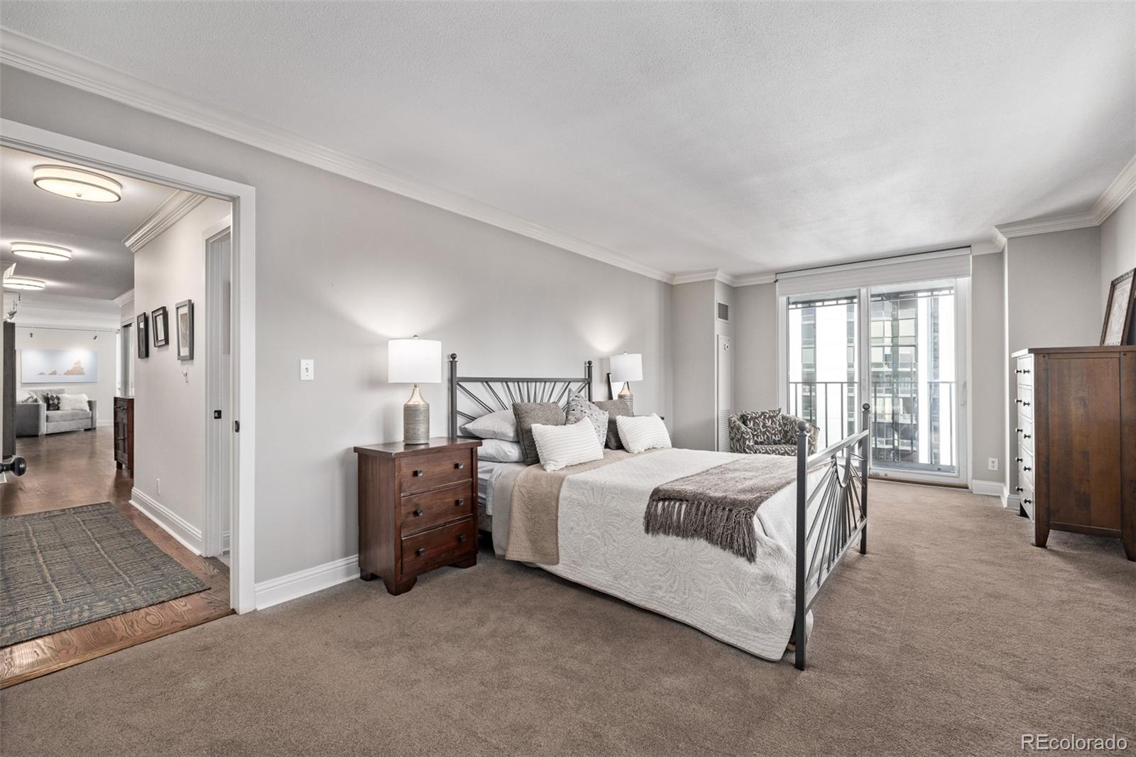 1551 Larimer Street Unit: 2704